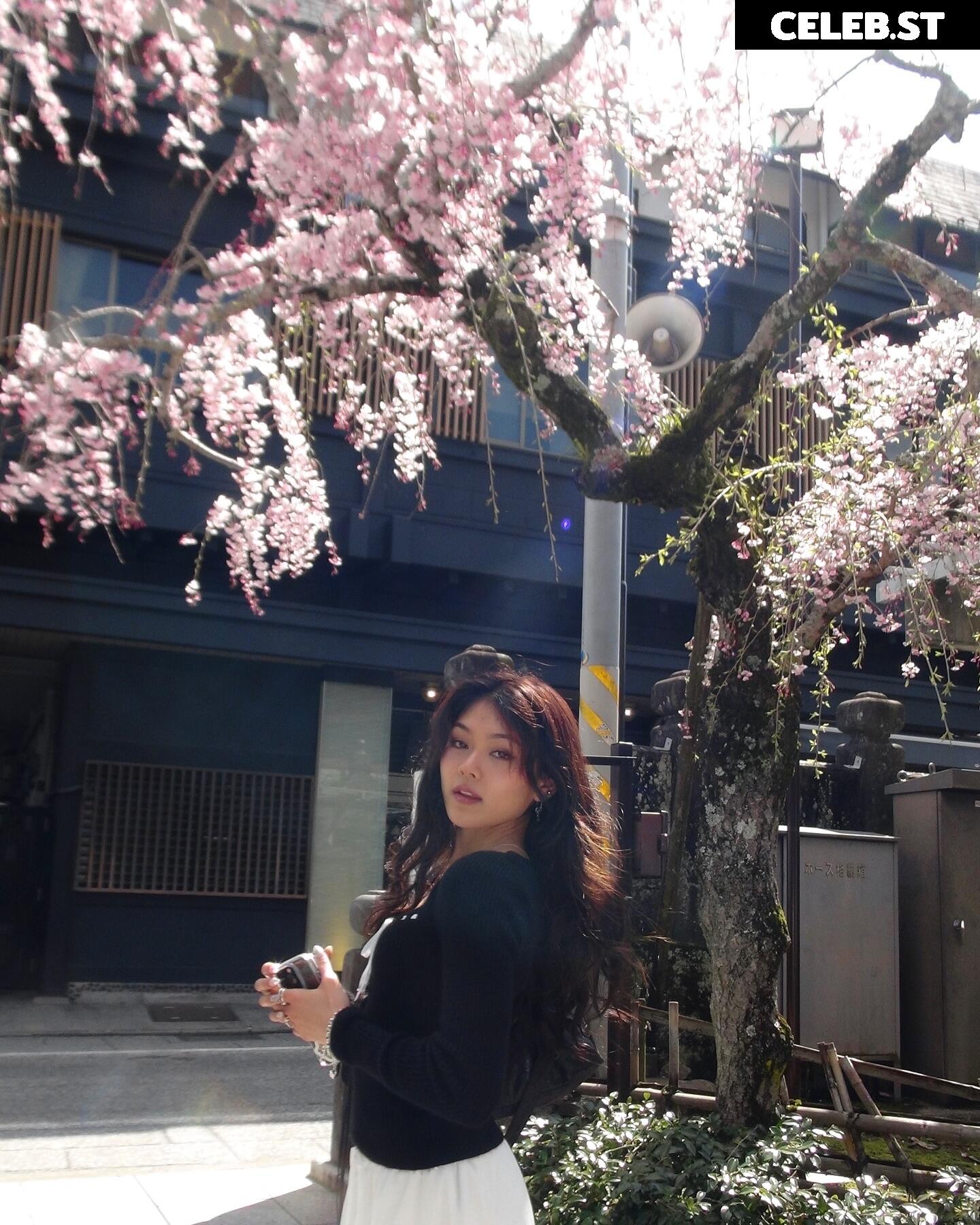 Momona Tamada Image 17285561