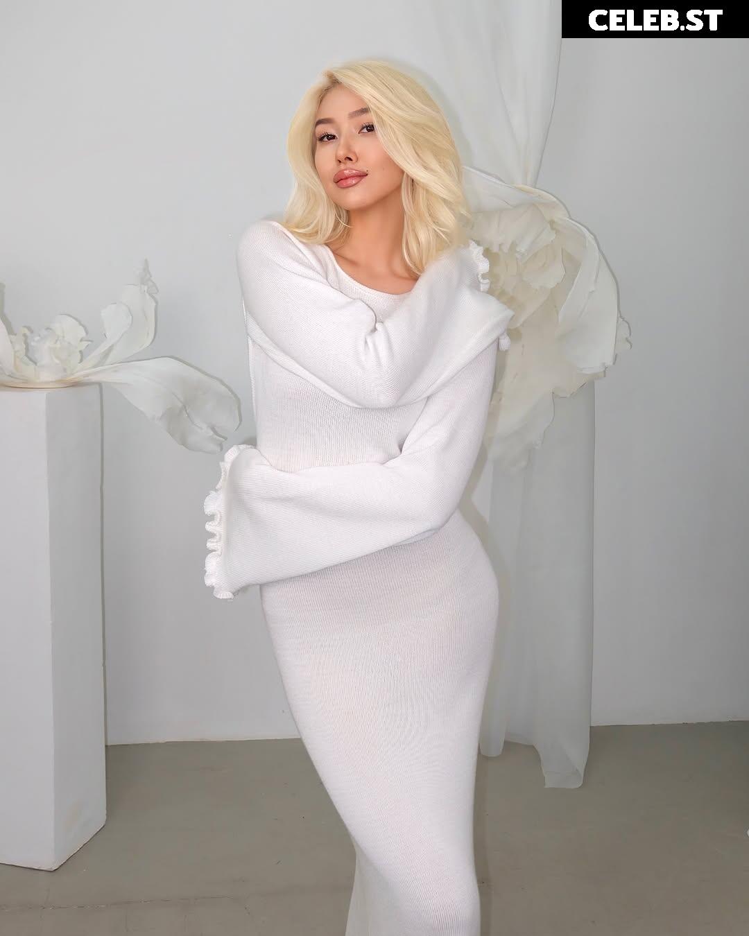 llameella/llameeella Image 17287735