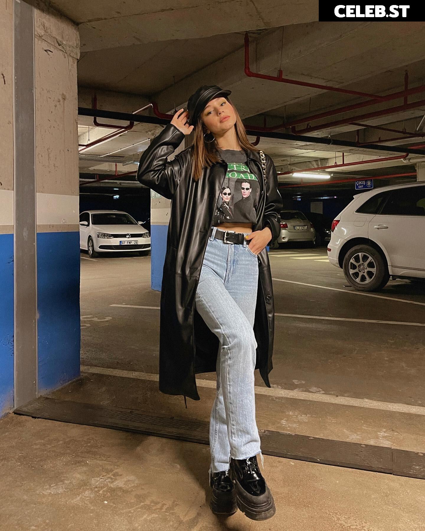 Sumru Özden / sumruozdenn Image 17286025