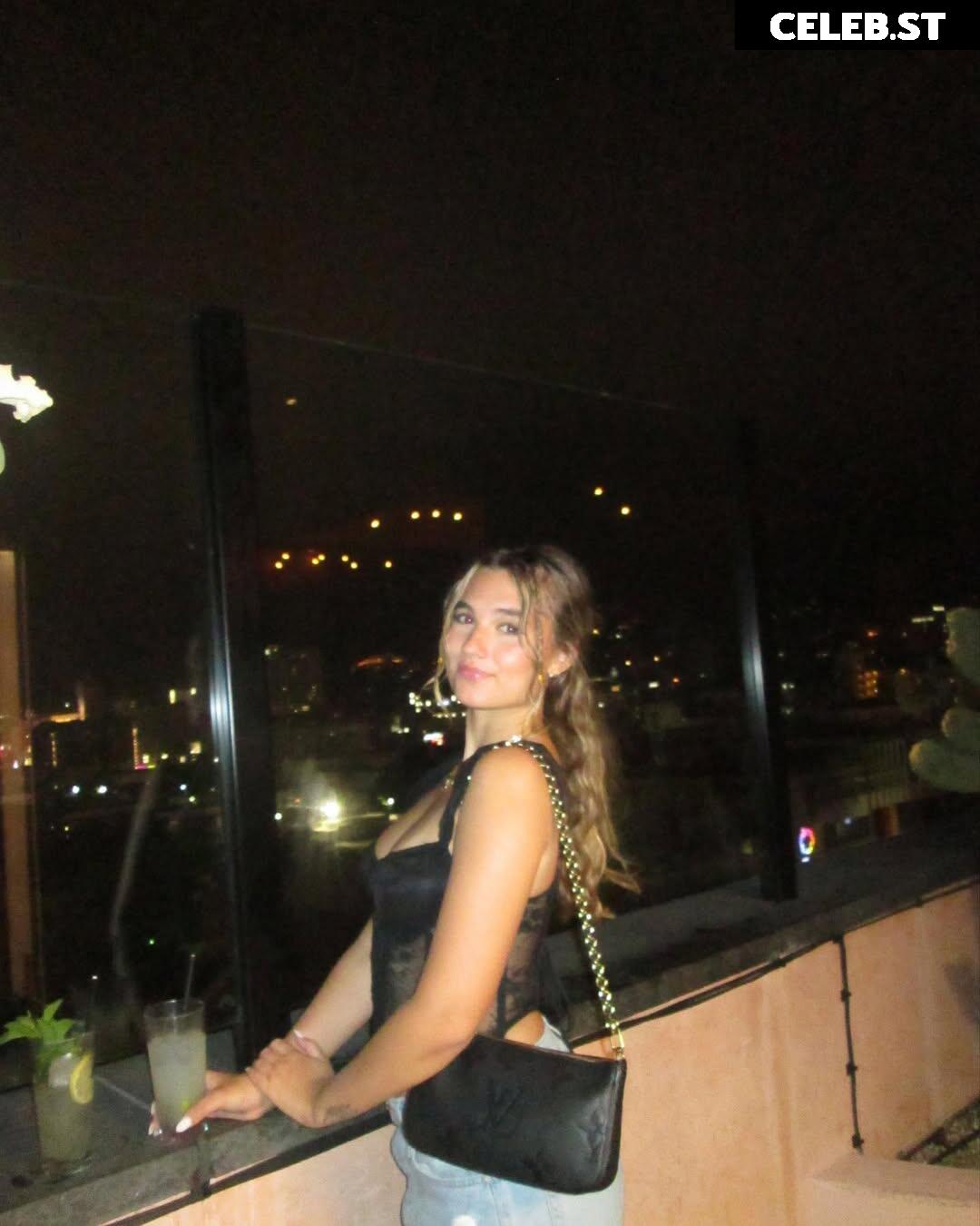 Madison Rupp Image 17281811