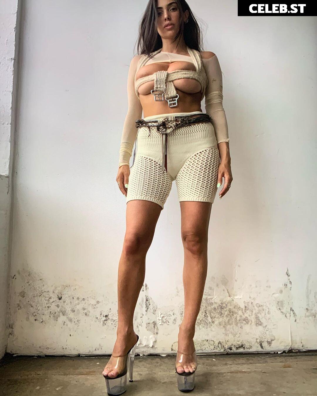 Bianca Censori Image 1728946