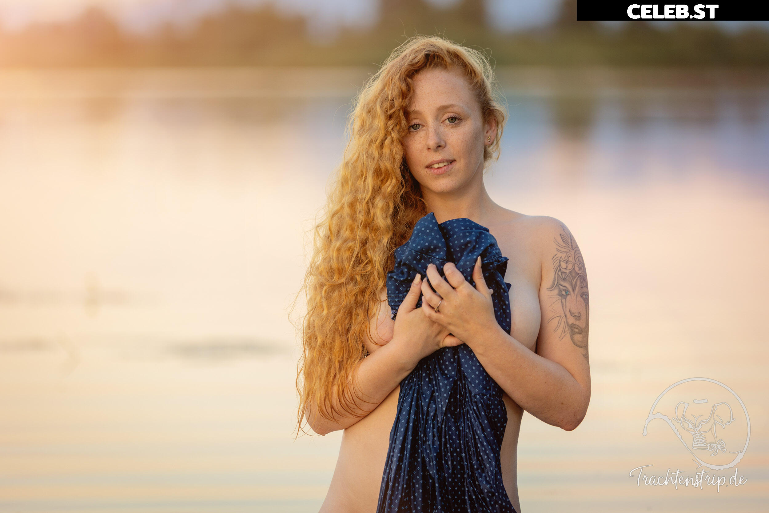 Trachtenstrip Image 1714270