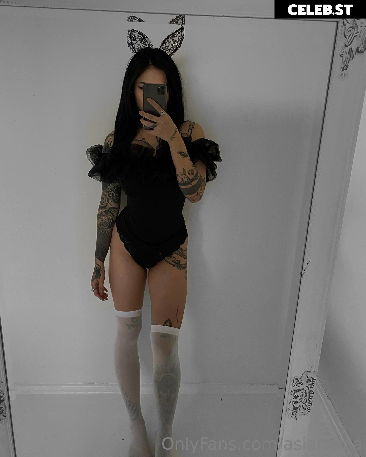 asianina Image 17185223