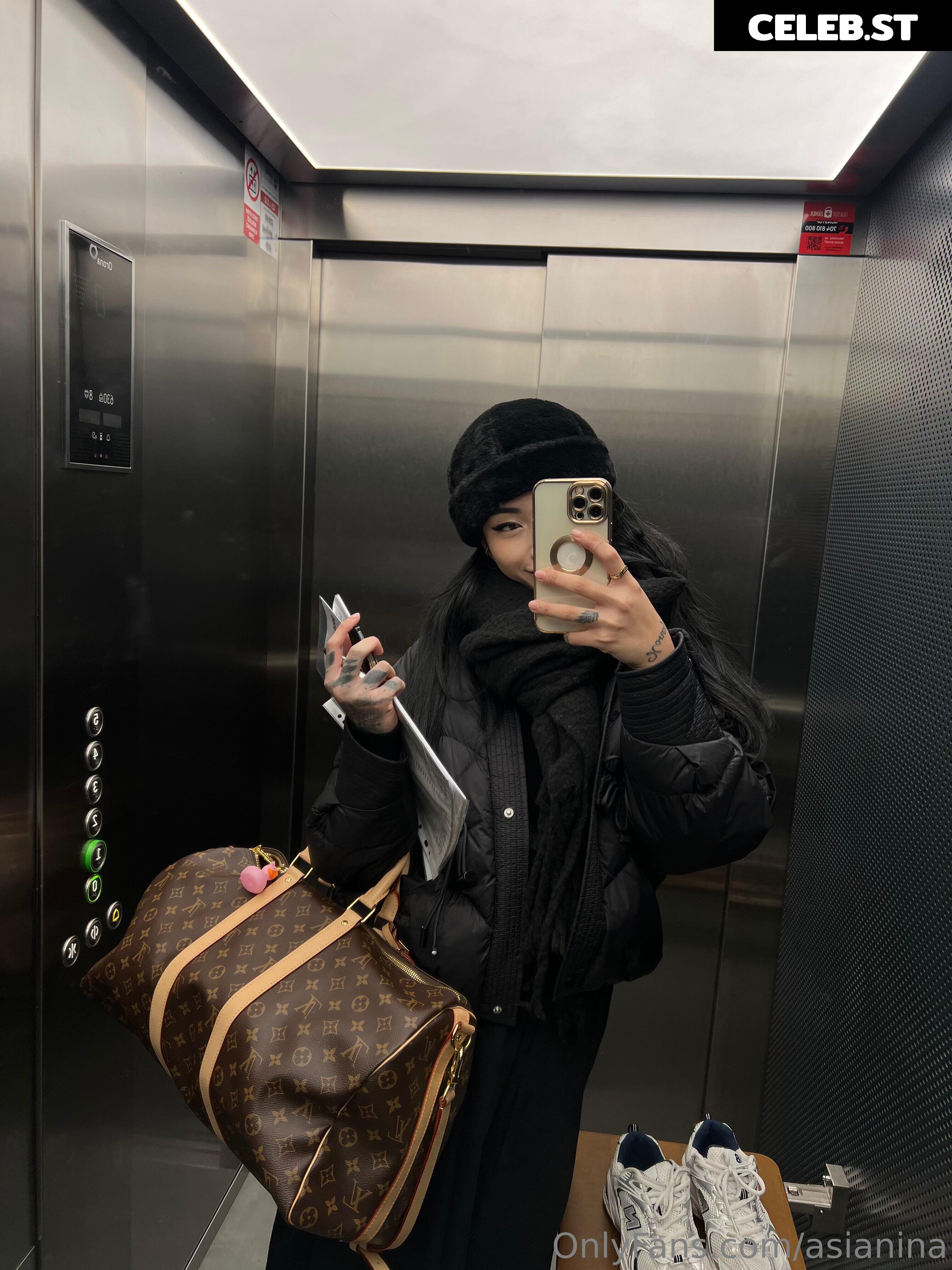 asianina Image 17183551