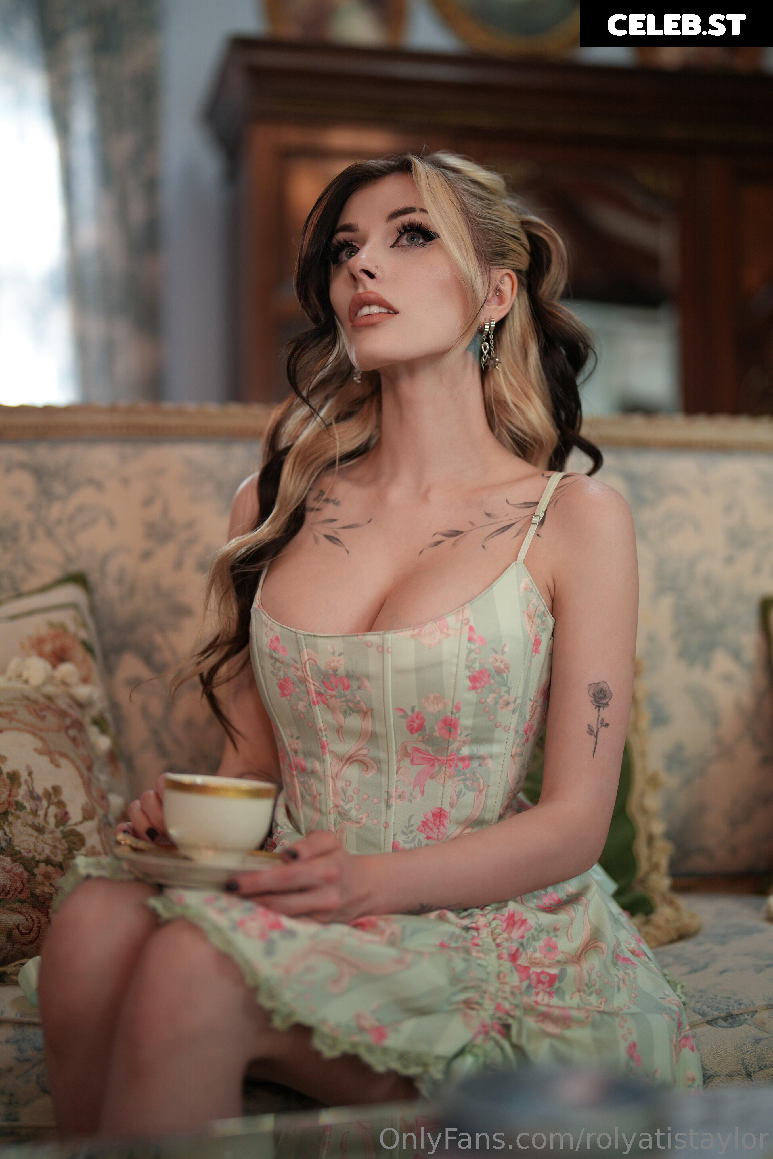 Rolyatistaylor Image 1095508