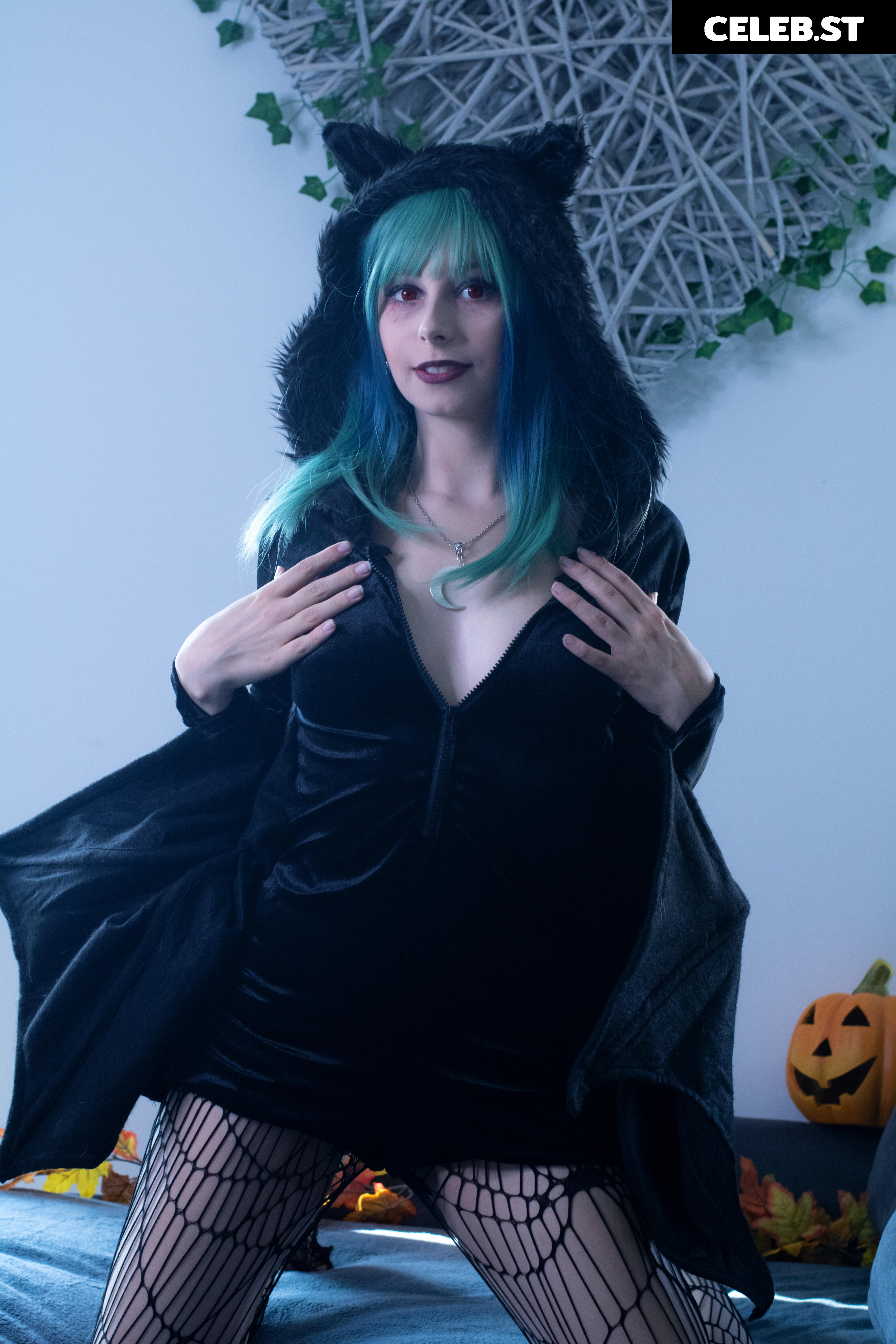 JenNyan Image 1095287