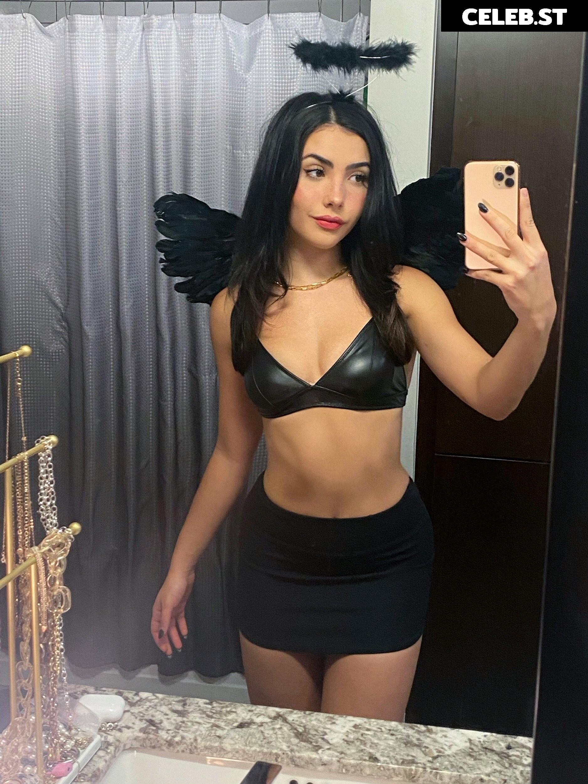 Andrea Botez (leaks = ban) Image 10927604