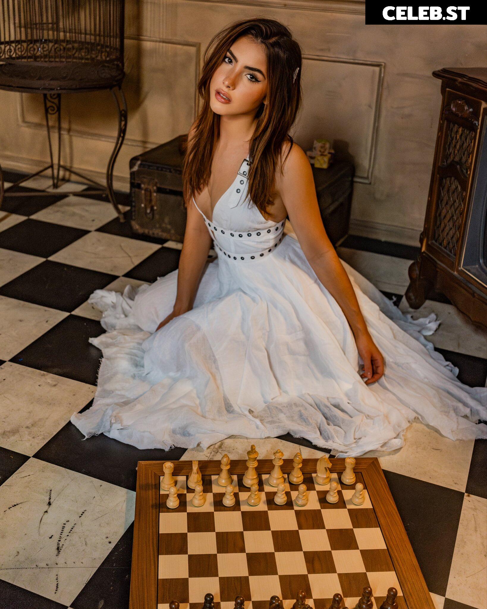 Andrea Botez (leaks = ban) Image 10929942
