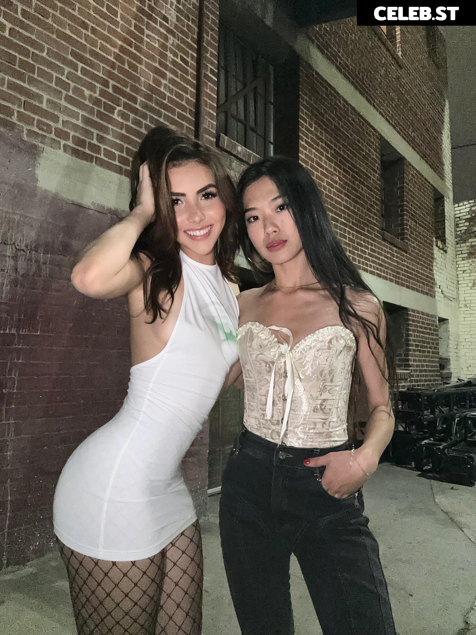 Andrea Botez (leaks = ban) Image 10929805