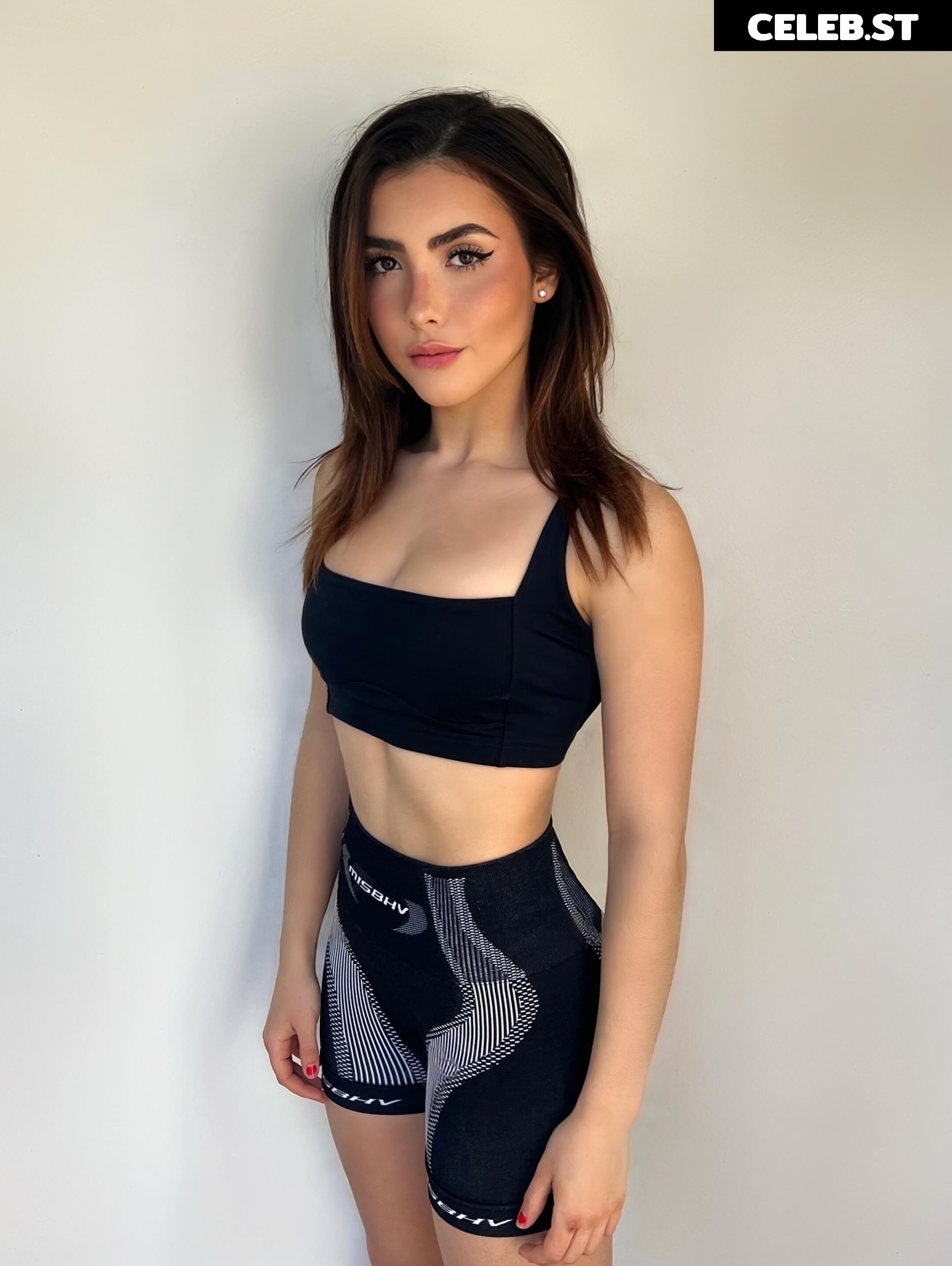 Andrea Botez (leaks = ban) Image 10929877