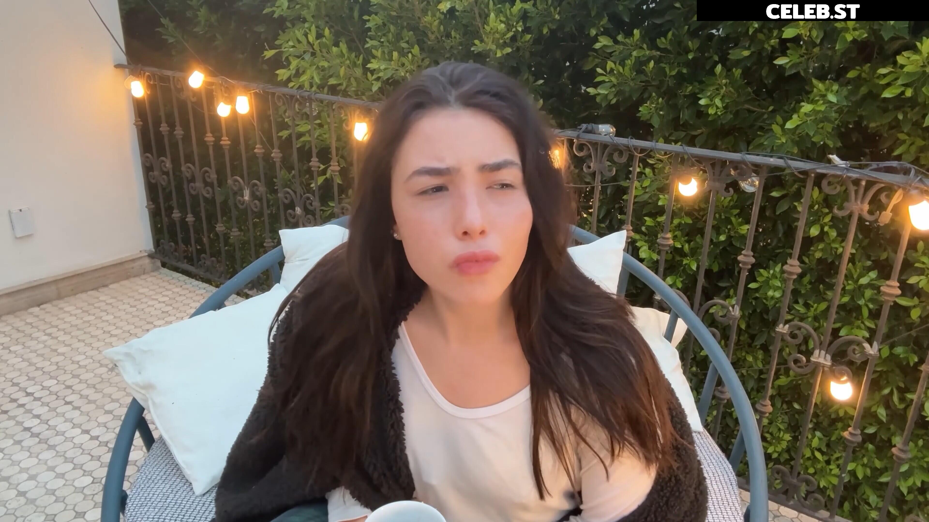 Andrea Botez (leaks = ban) Image 10935517