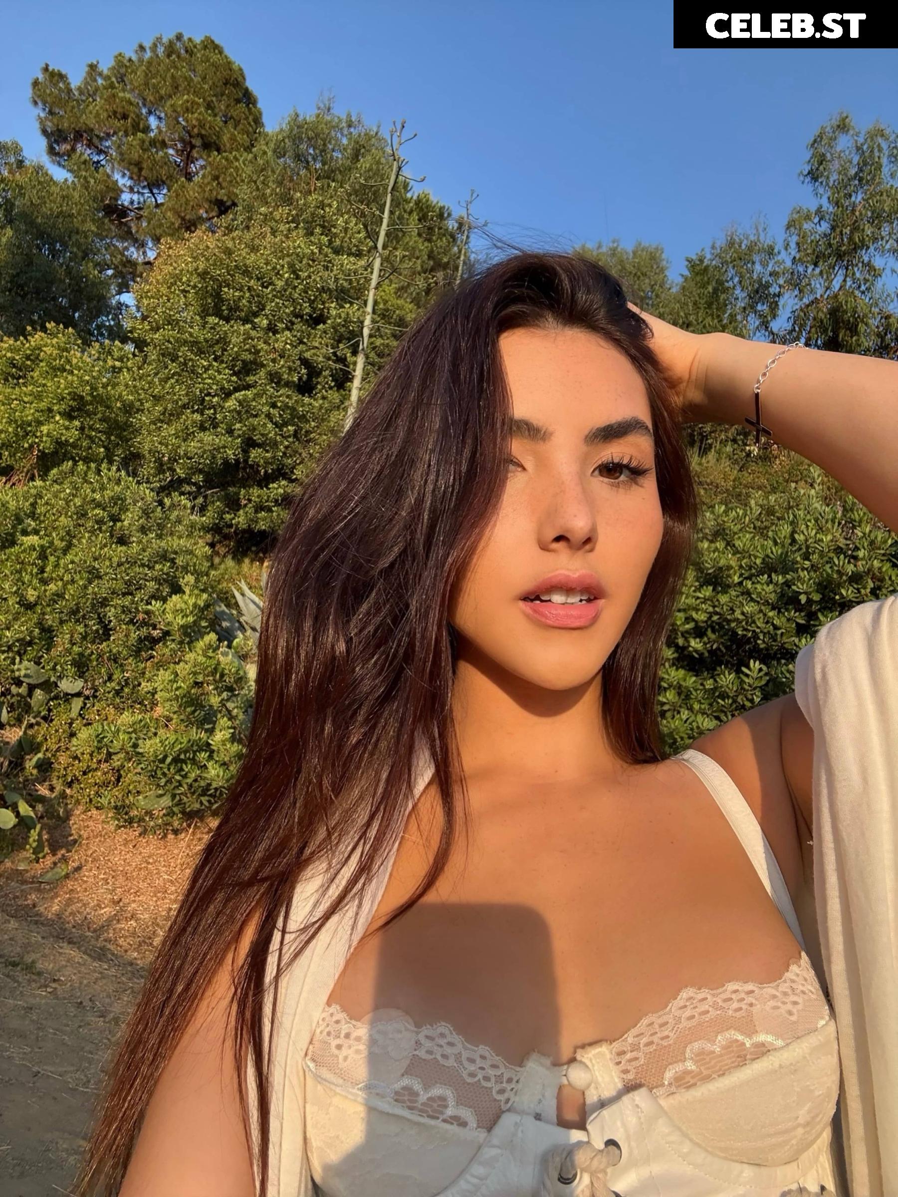 Andrea Botez (leaks = ban) Image 10934919