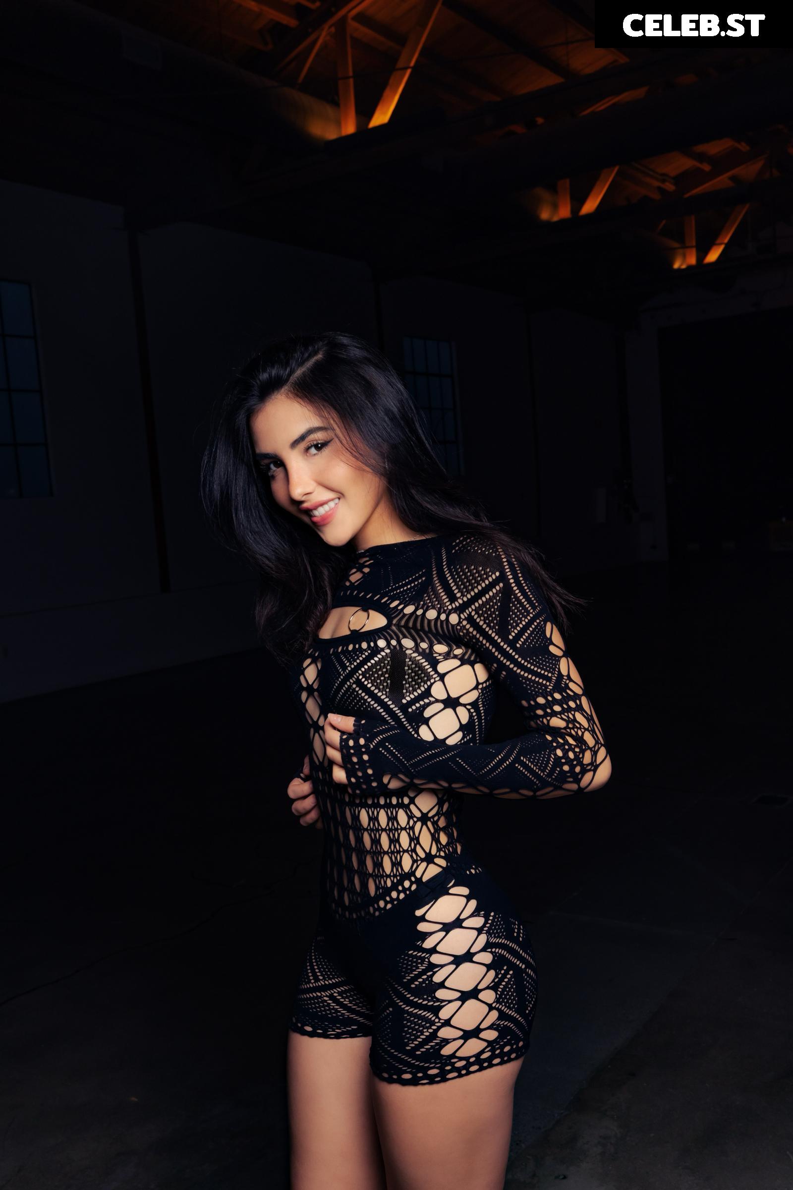 Andrea Botez (leaks = ban) Image 10934196