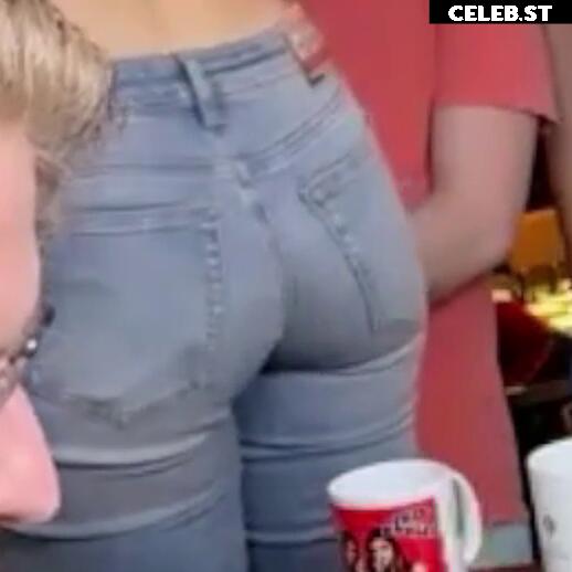 Andrea Botez (leaks = ban) Image 10934144