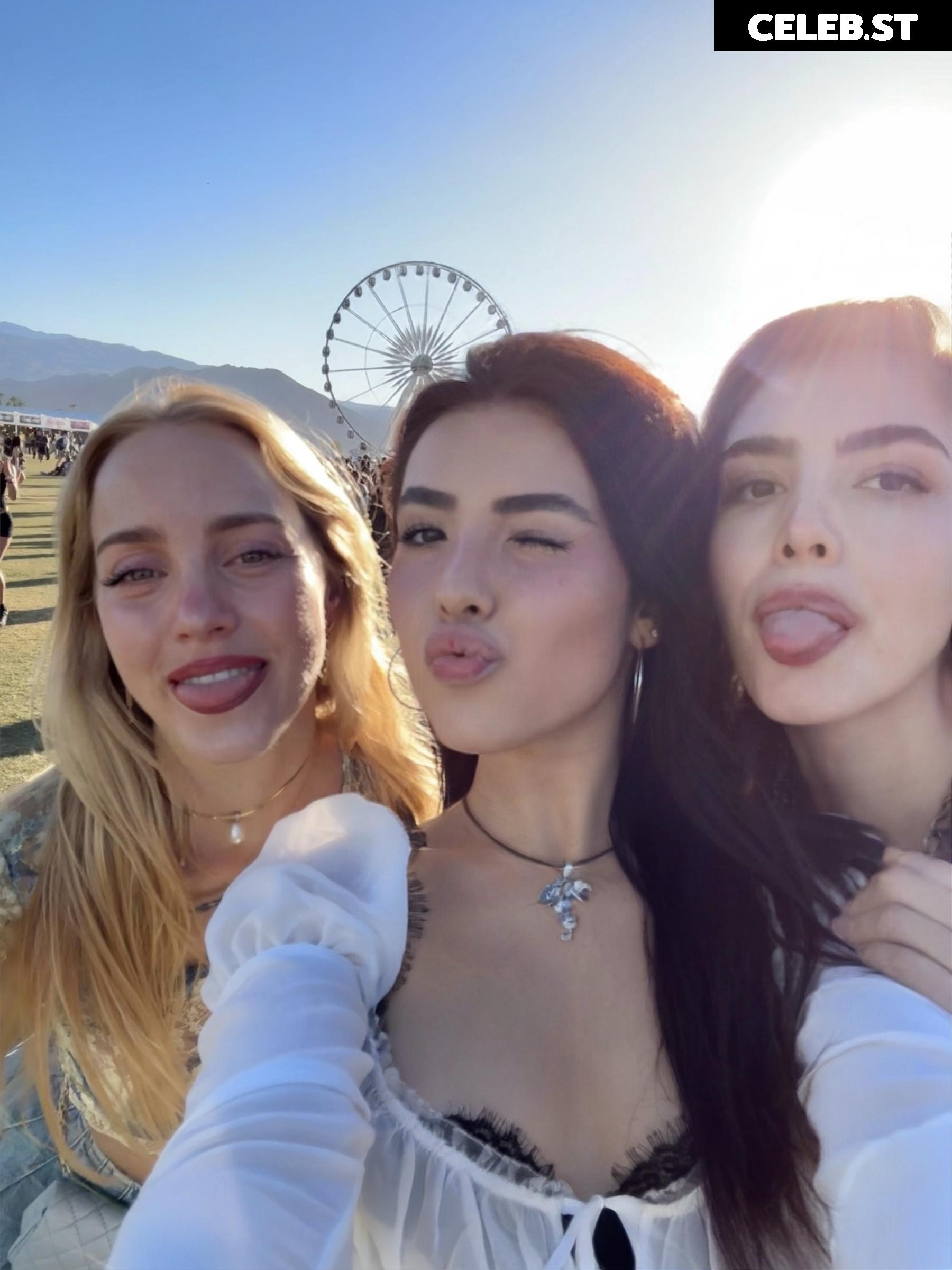 Andrea Botez (leaks = ban) Image 10934322
