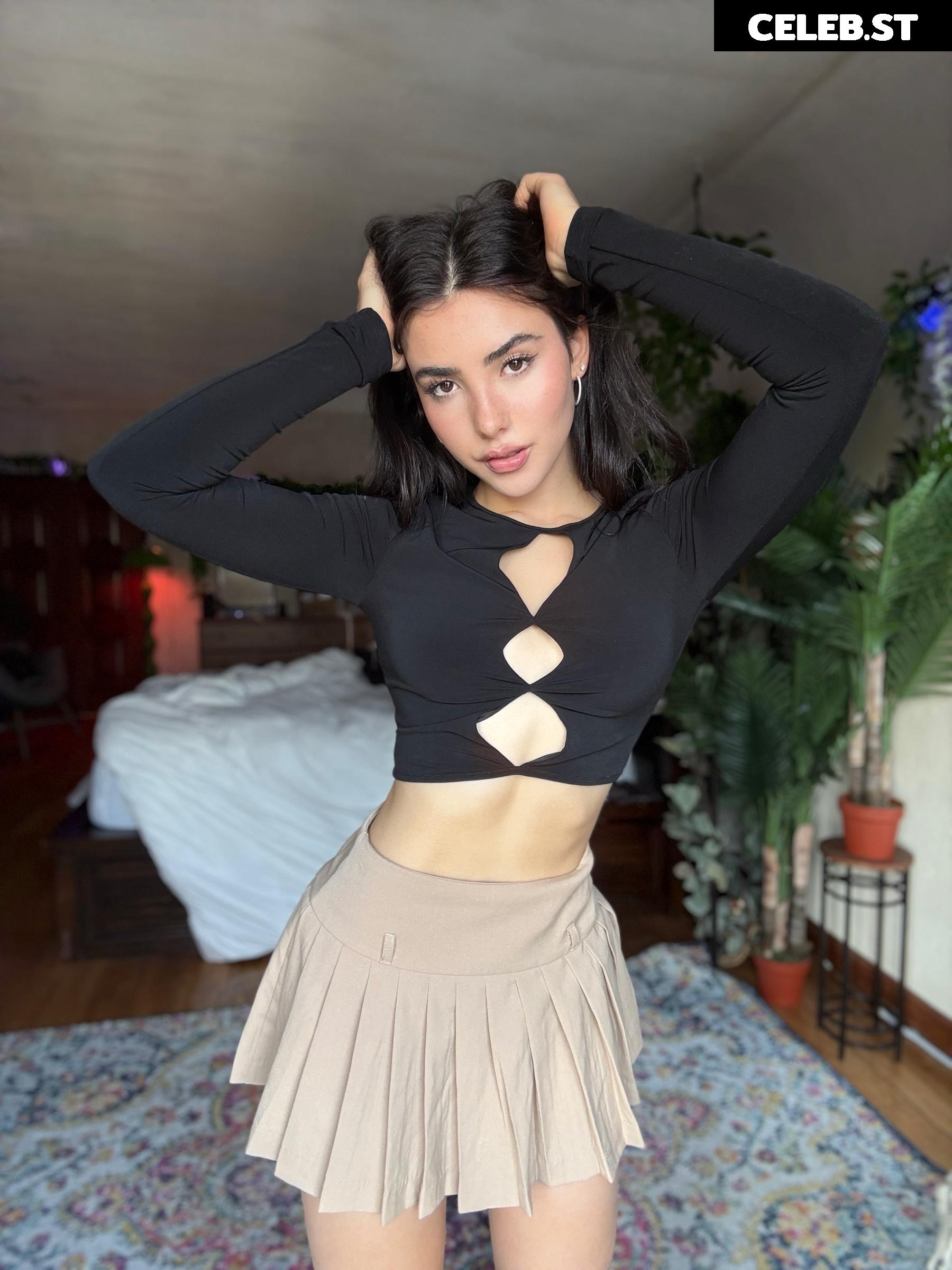 Andrea Botez (leaks = ban) Image 10934304
