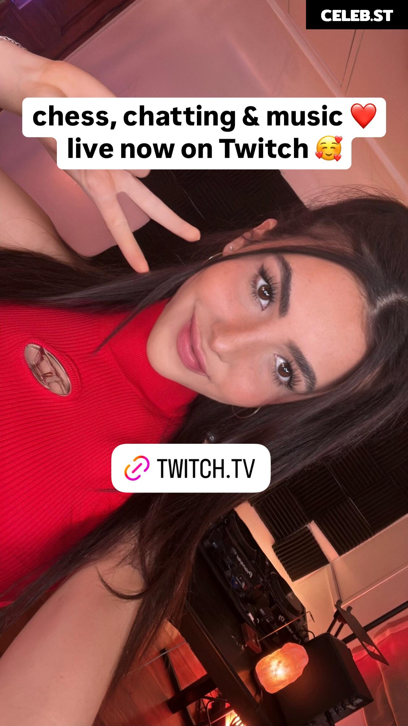 Andrea Botez (leaks = ban) Image 10934283