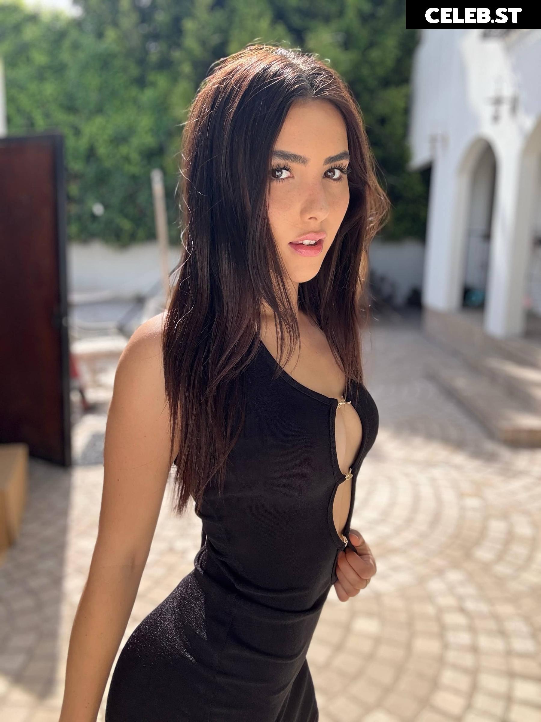 Andrea Botez (leaks = ban) Image 10934286