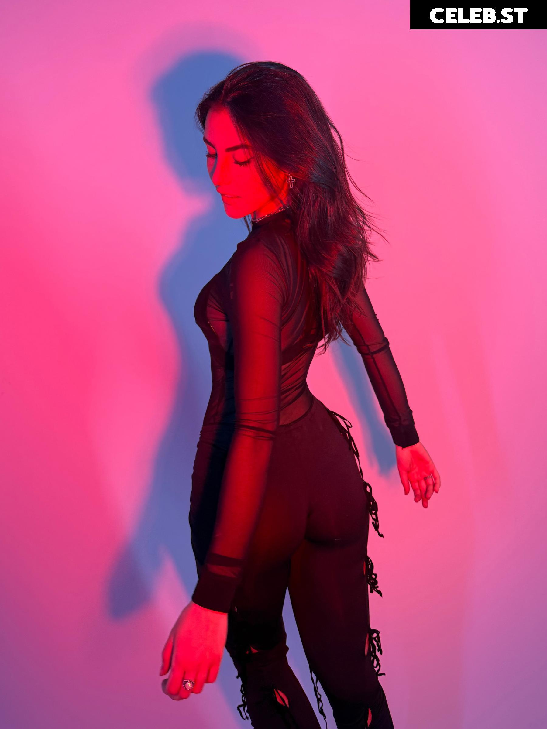 Andrea Botez (leaks = ban) Image 10934207