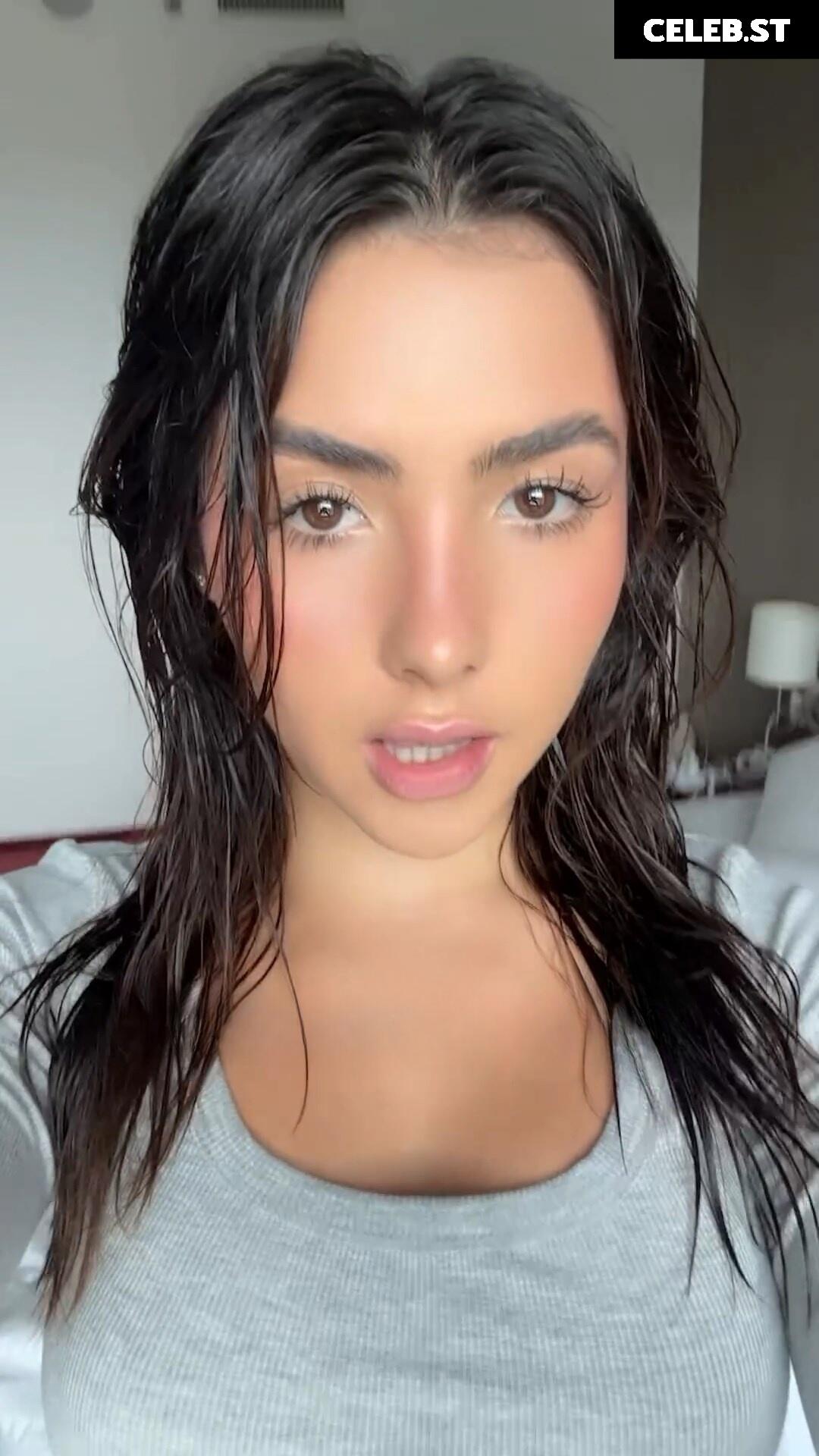 Andrea Botez (leaks = ban) Image 10931624