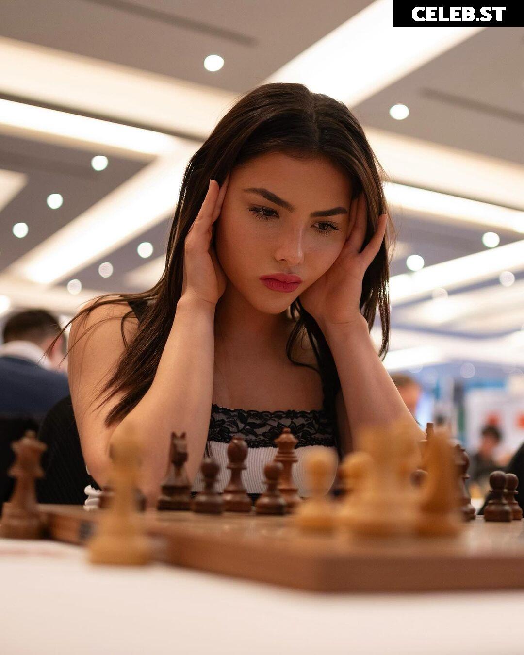 Andrea Botez (leaks = ban) Image 10931033