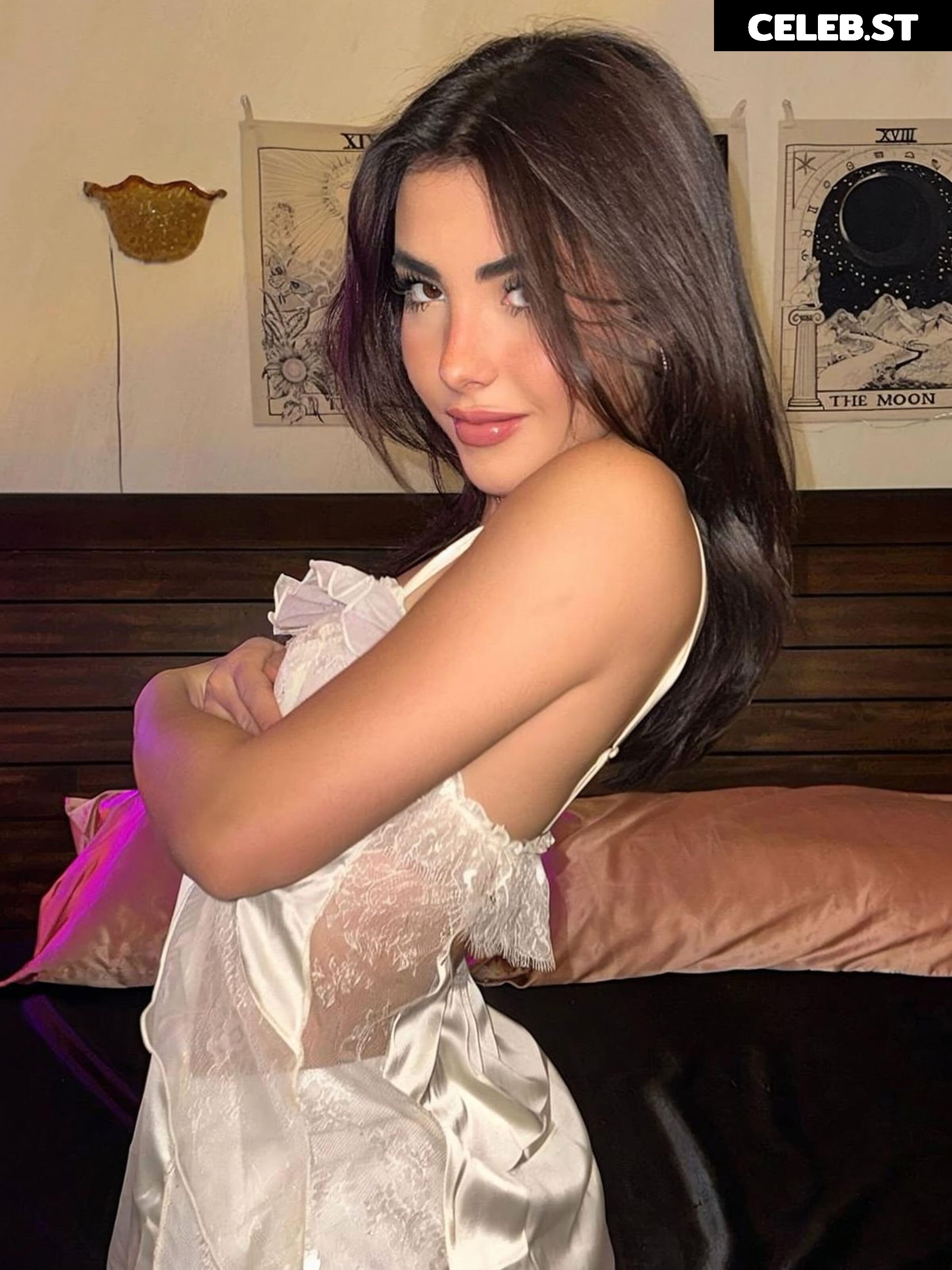 Andrea Botez (leaks = ban) Image 10931067