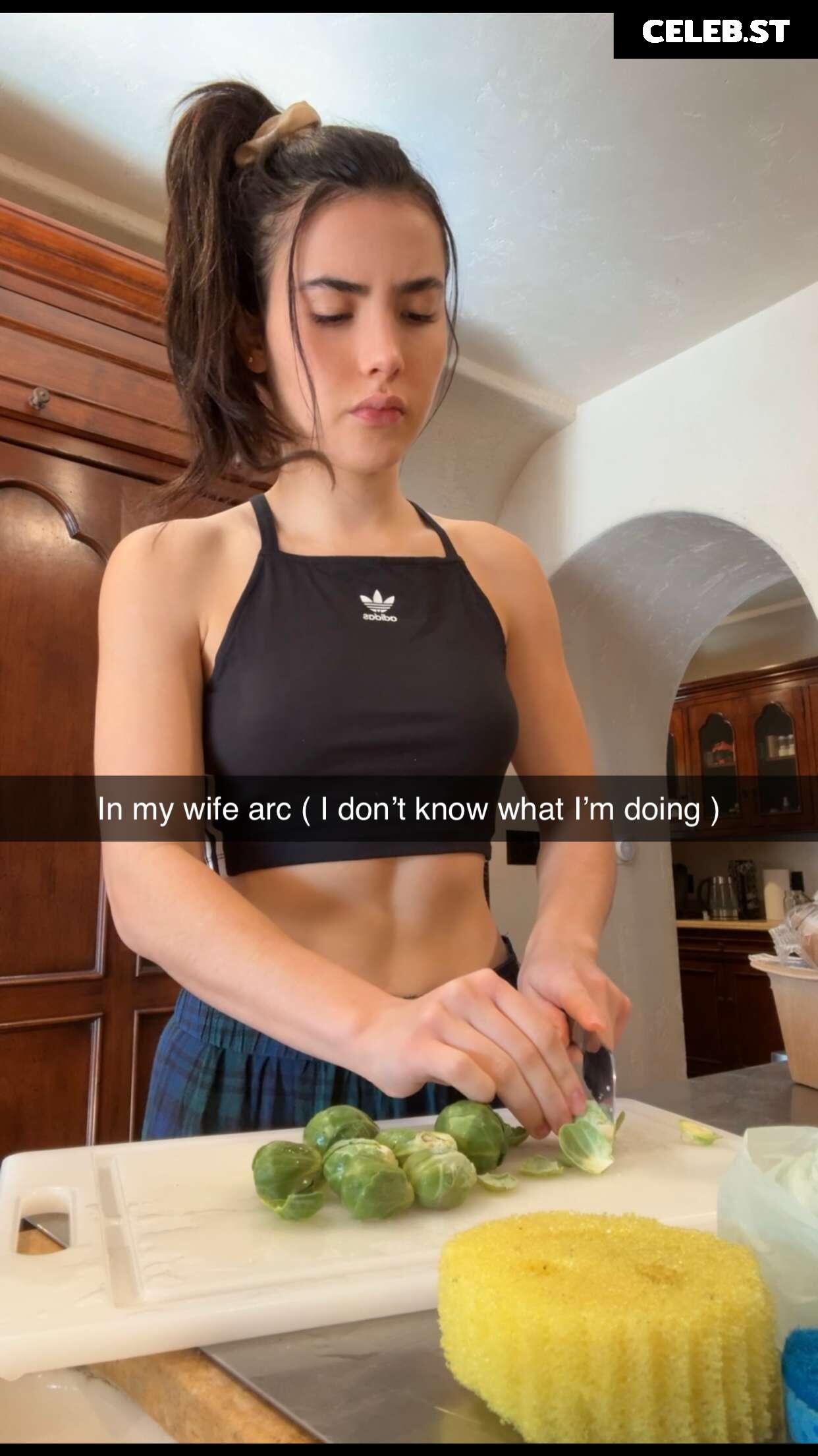 Andrea Botez (leaks = ban) Image 10933485