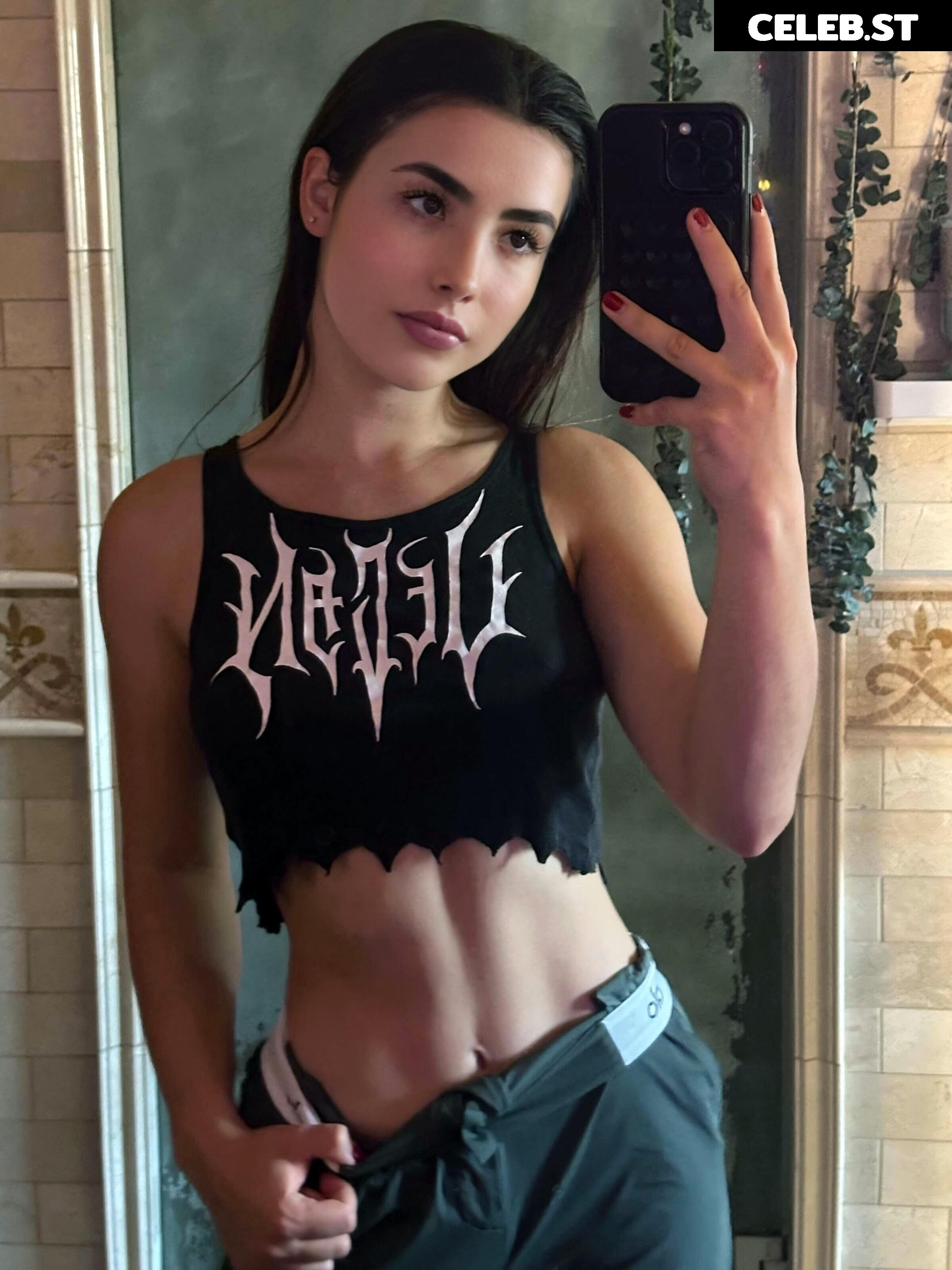 Andrea Botez (leaks = ban) Image 10933434
