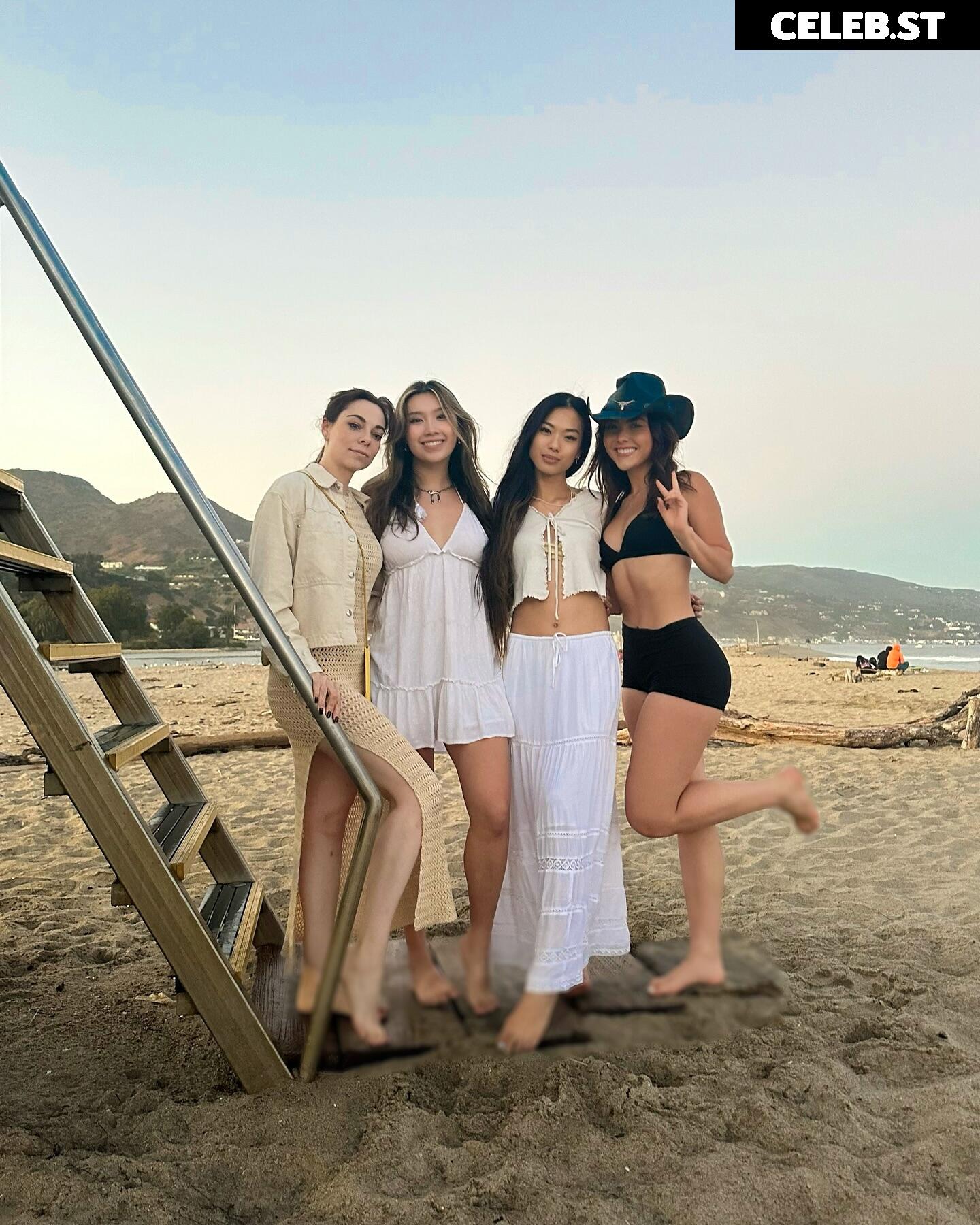 Andrea Botez (leaks = ban) Image 10933119