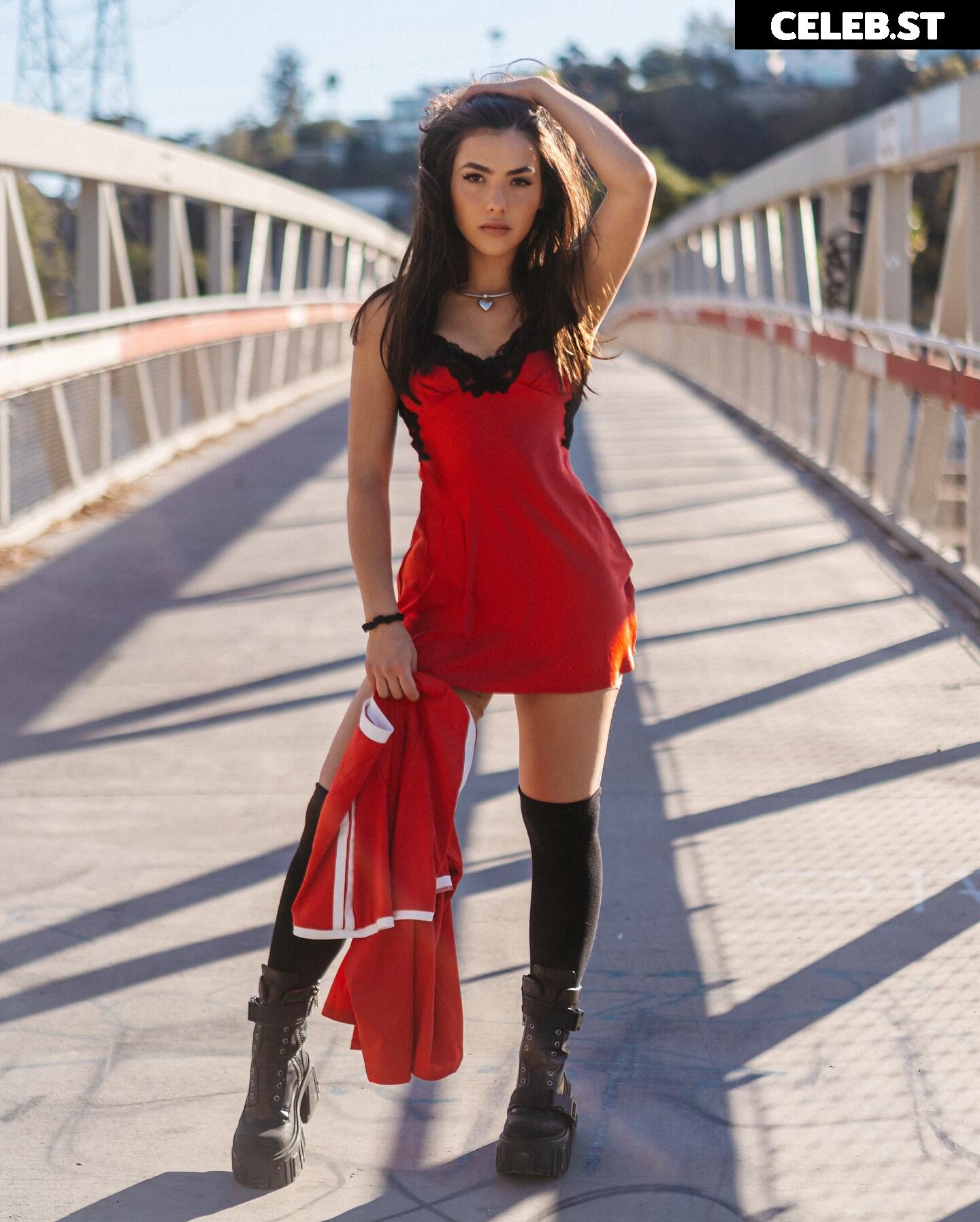 Andrea Botez (leaks = ban) Image 10933099