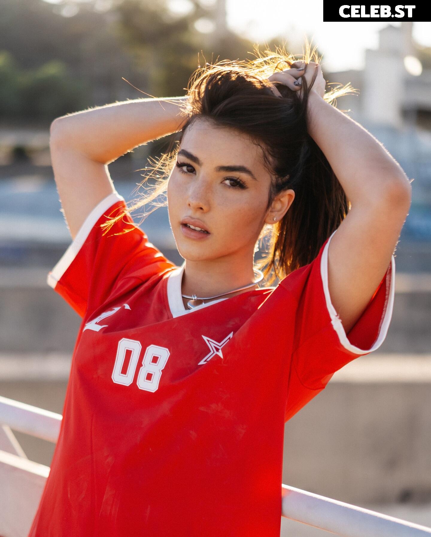 Andrea Botez (leaks = ban) Image 10933089