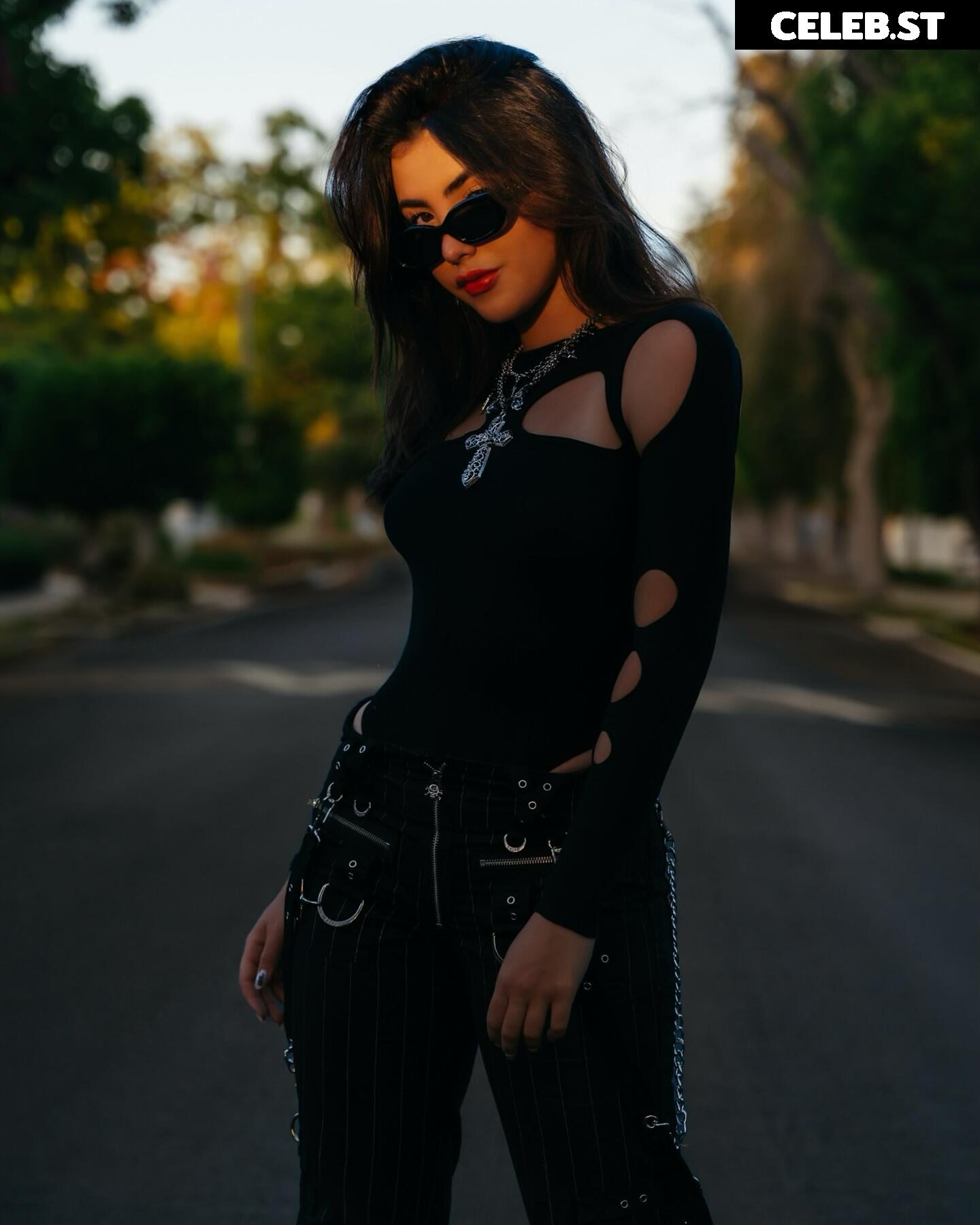 Andrea Botez (leaks = ban) Image 10932458