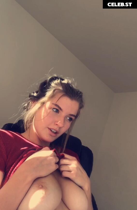 Mia Melano Image 1090029