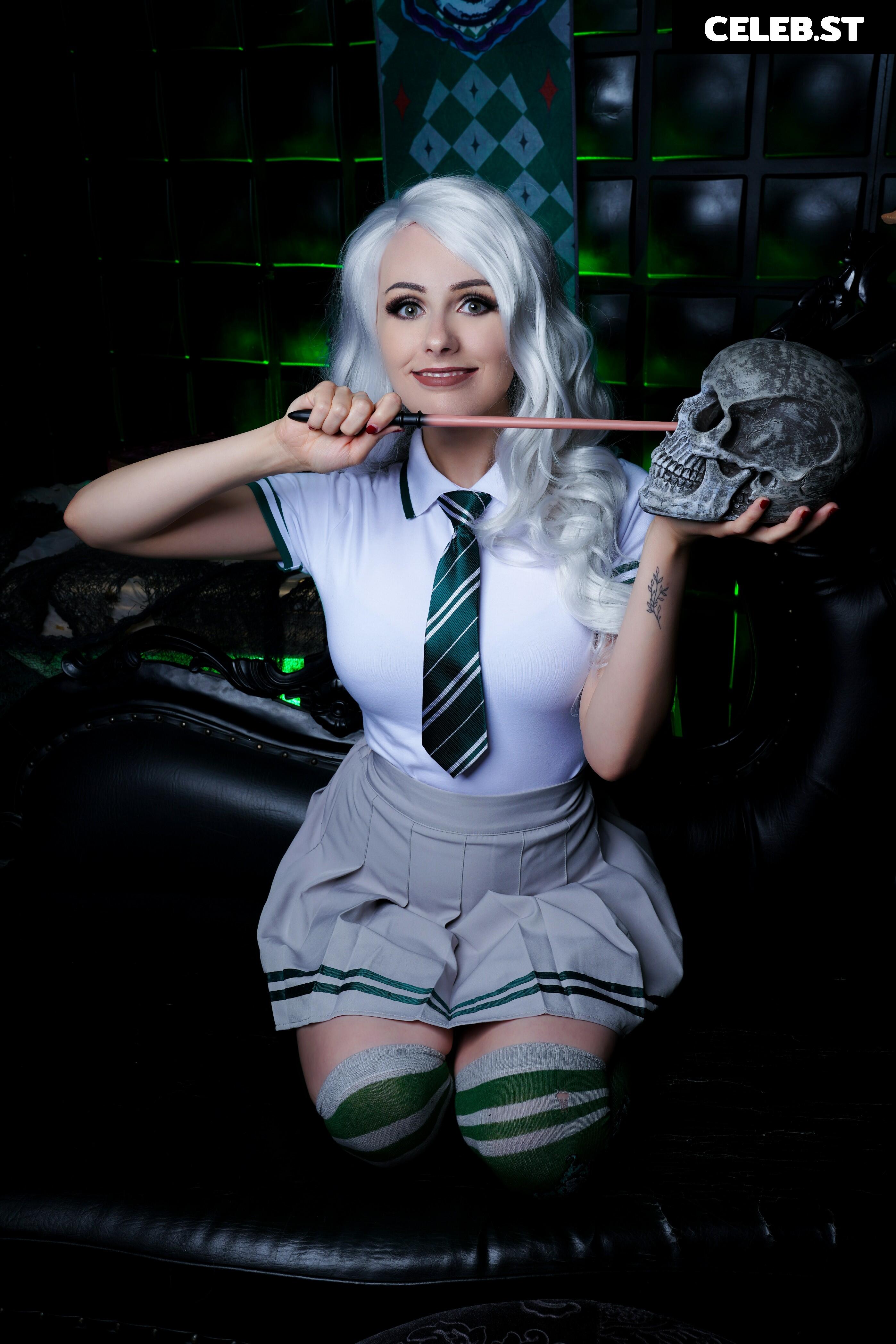 Rolyatistaylor Image 1090339