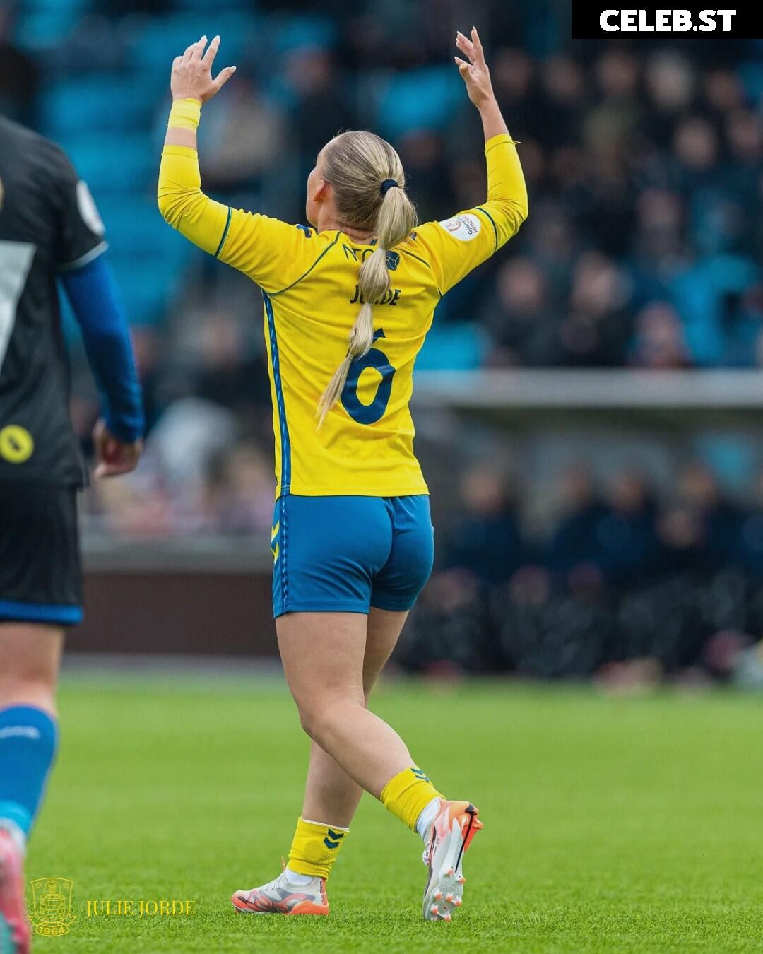 🇳🇴 Julie Jorde l JulieJorde 🇳🇴 Image 10878076