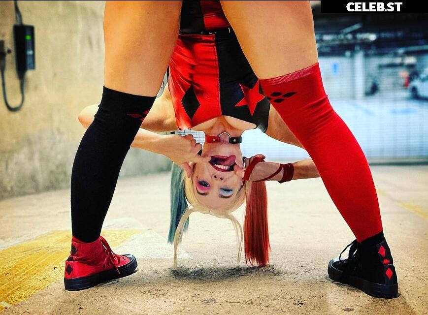 Chanelrenee_xo a.k.a. balanceoftheforces Image 10874394