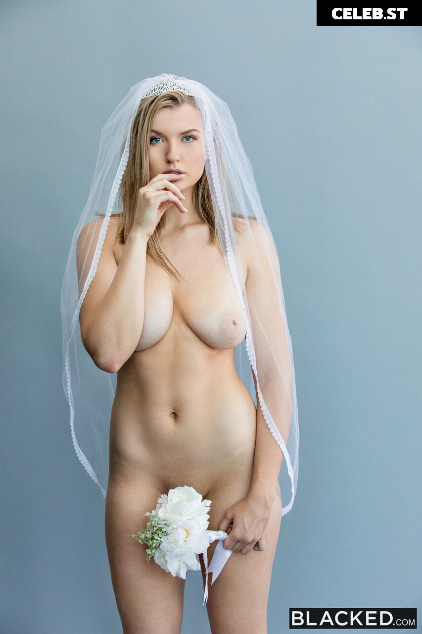 Mia Melano Image 1087017