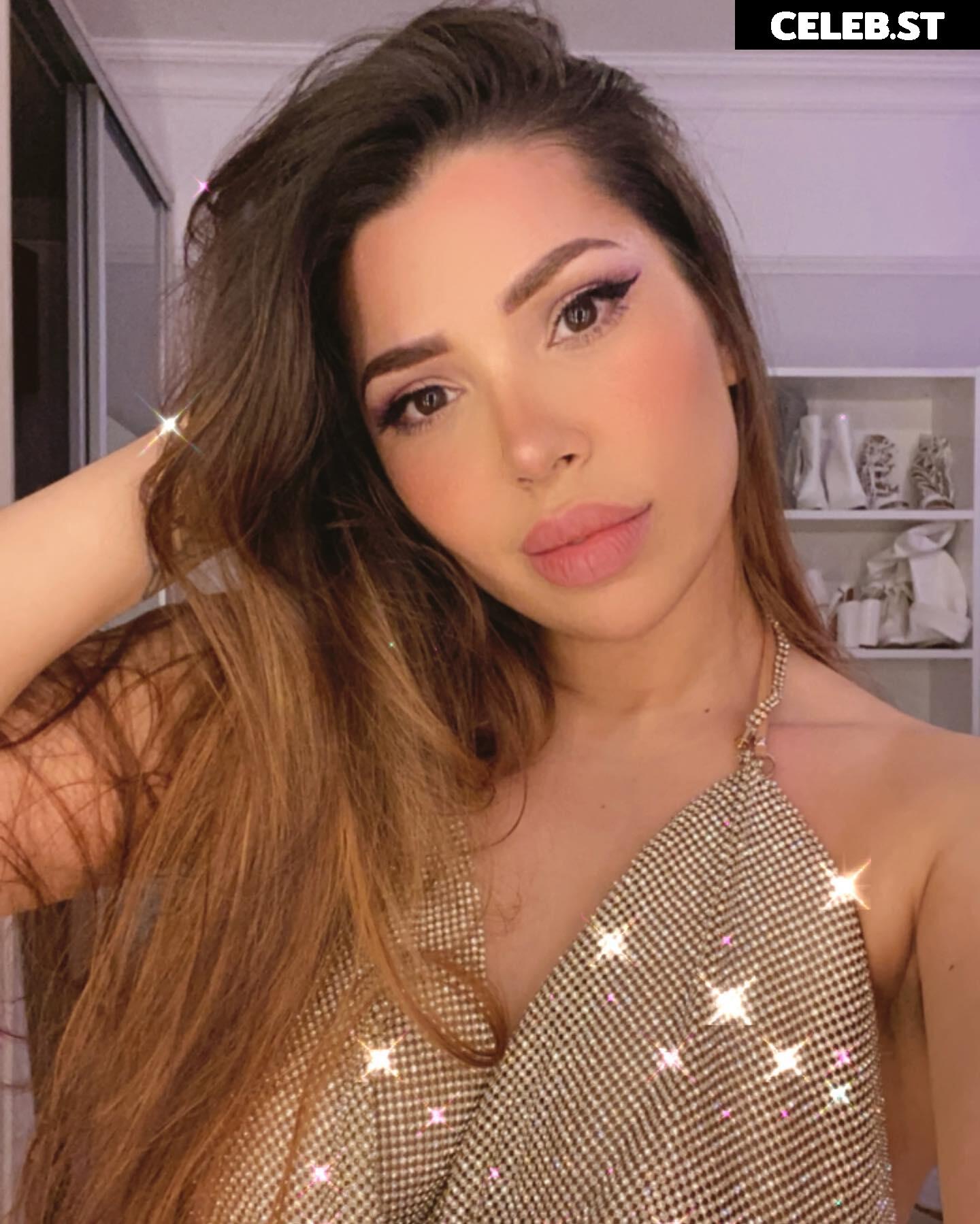 Mizz Ellaa ASMR Image 10810851