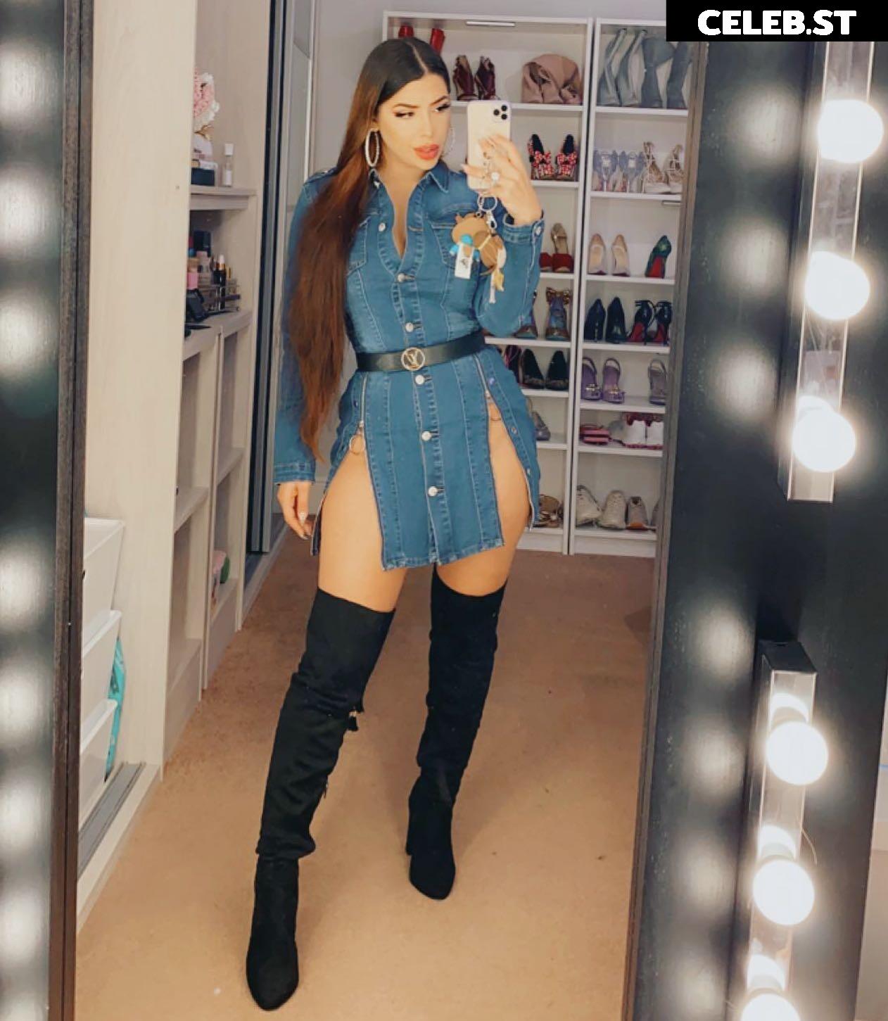 Mizz Ellaa ASMR Image 10810736