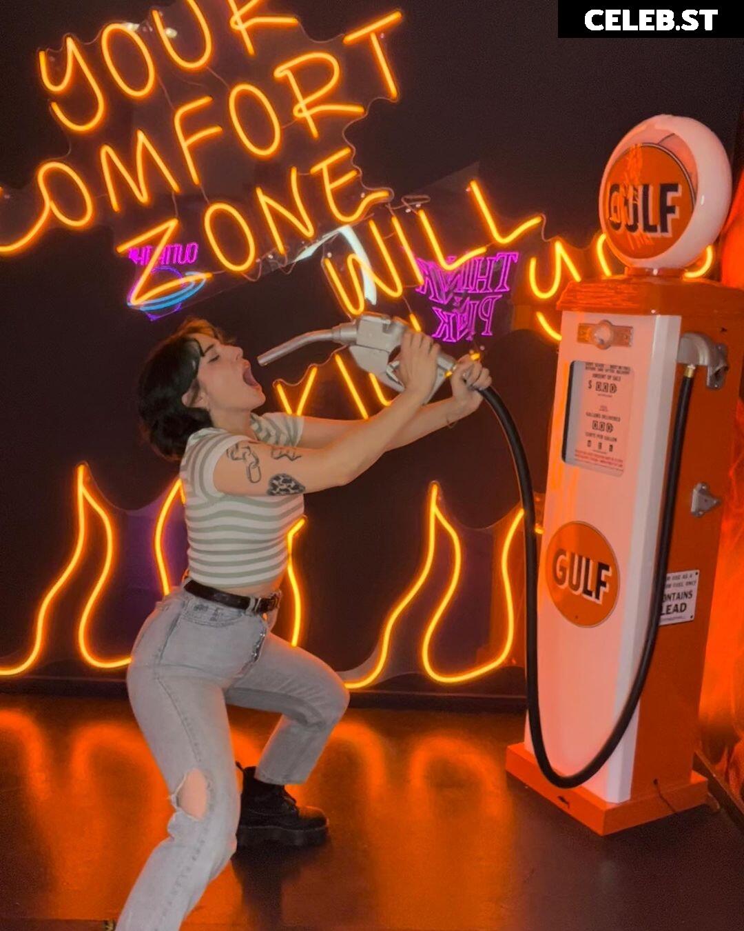 yungelderberry Image 1080749