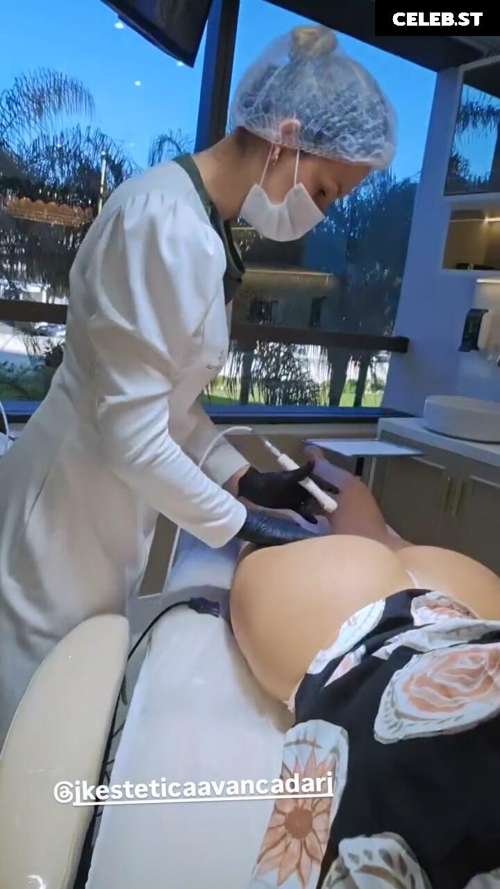 Lívia Andrade Image 10800797