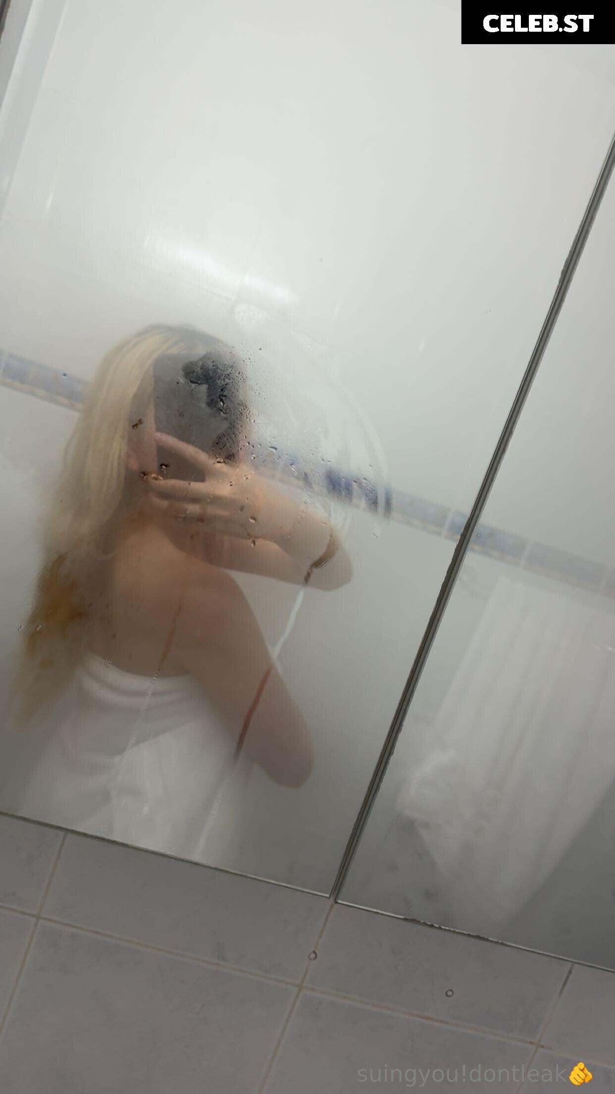 Lil Tay (Read First Post) Image 10762176