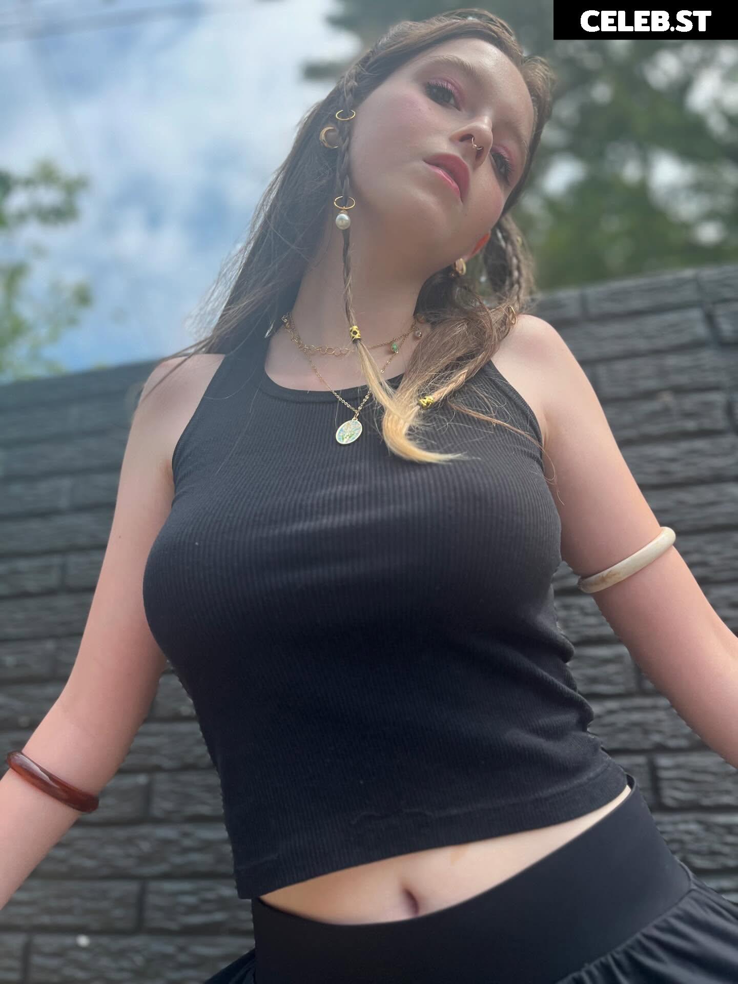 unoangryone | vonthedon | Veronica Image 10773460