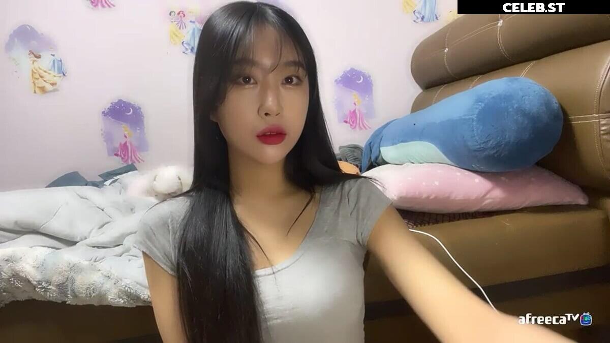 콩순O | nhs960212 | pqf1207 Image 10741278