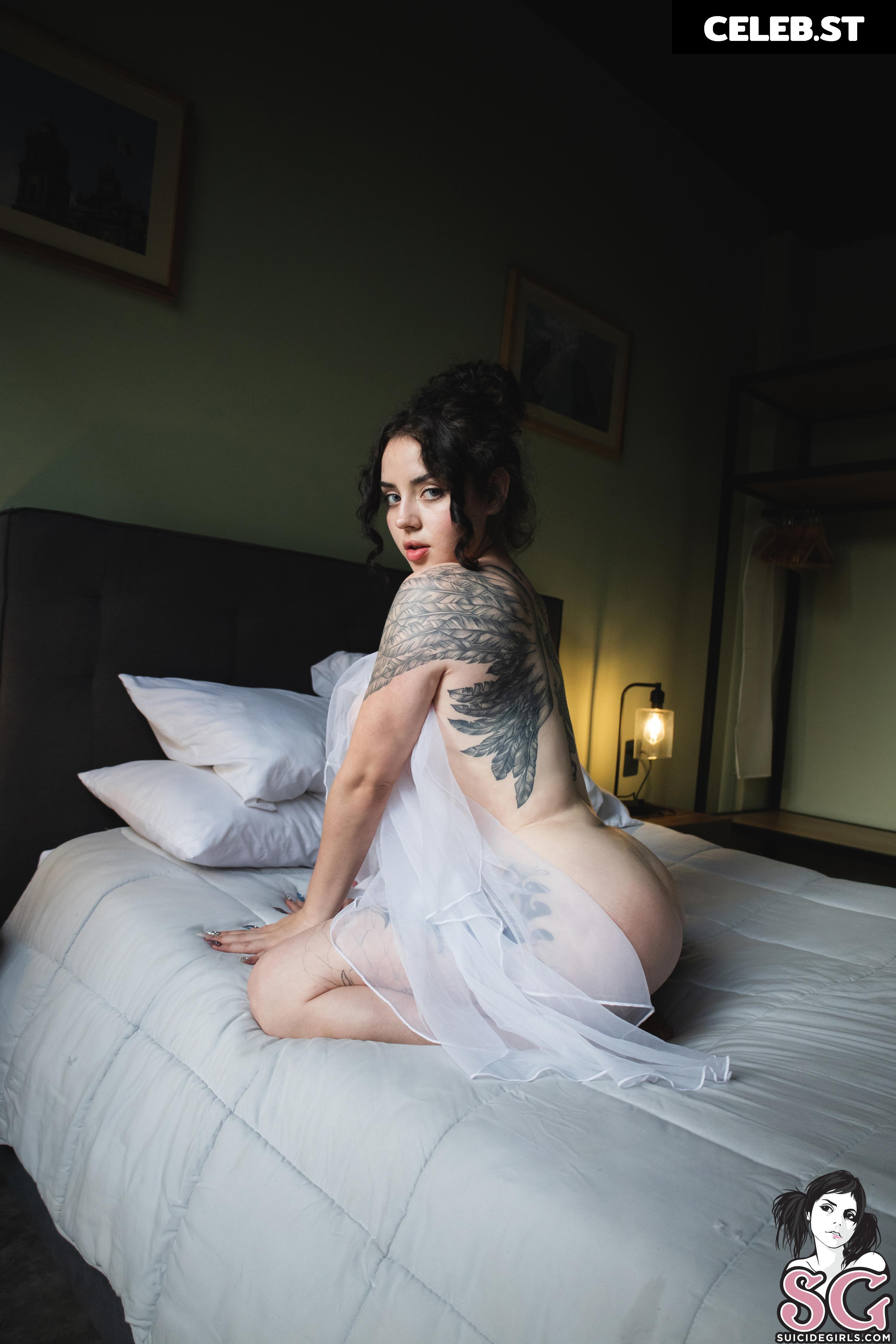 Neveska Martinez Image 10740303