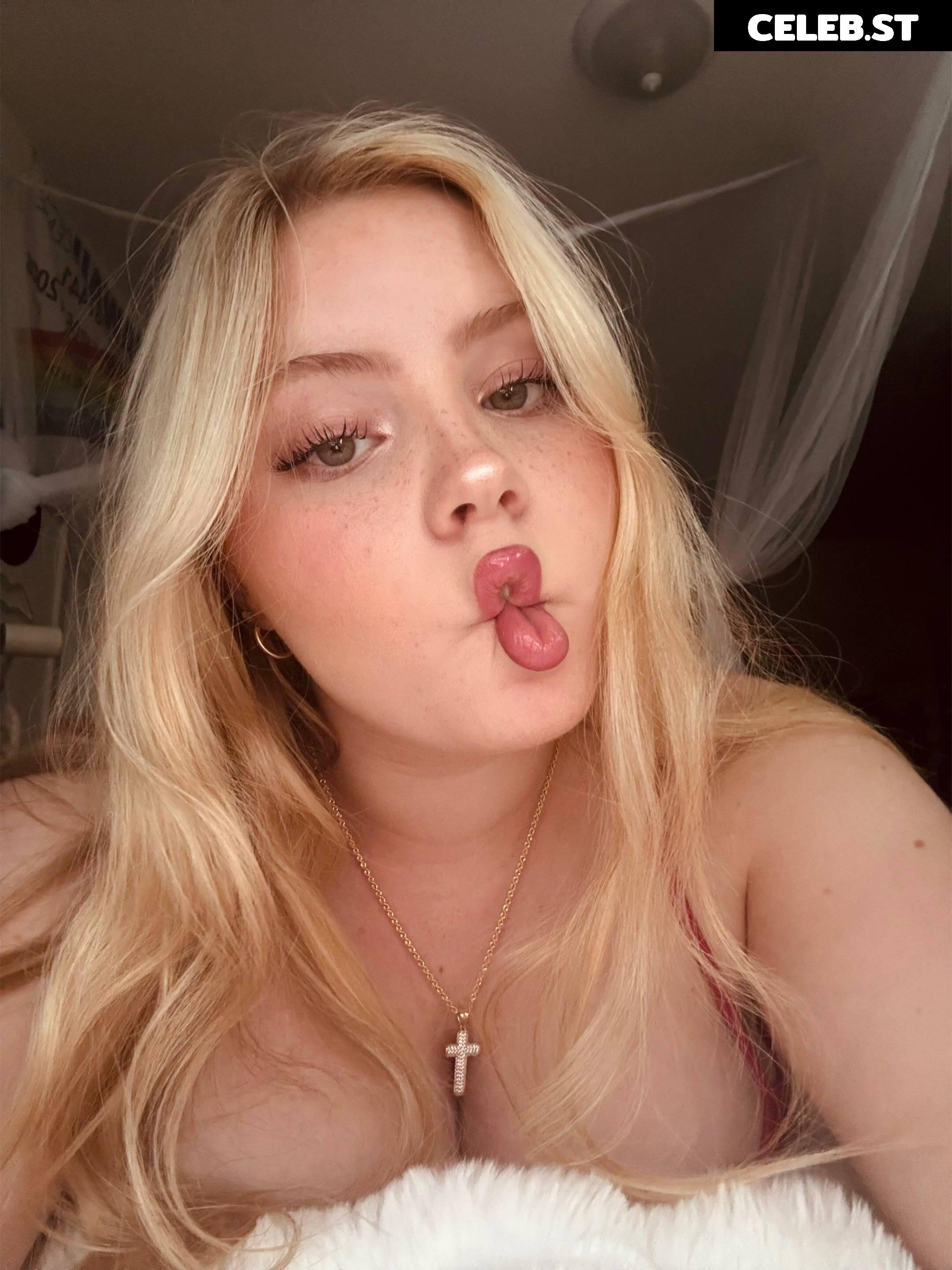 Sadie Stone aka Sadie8808 Image 10743136