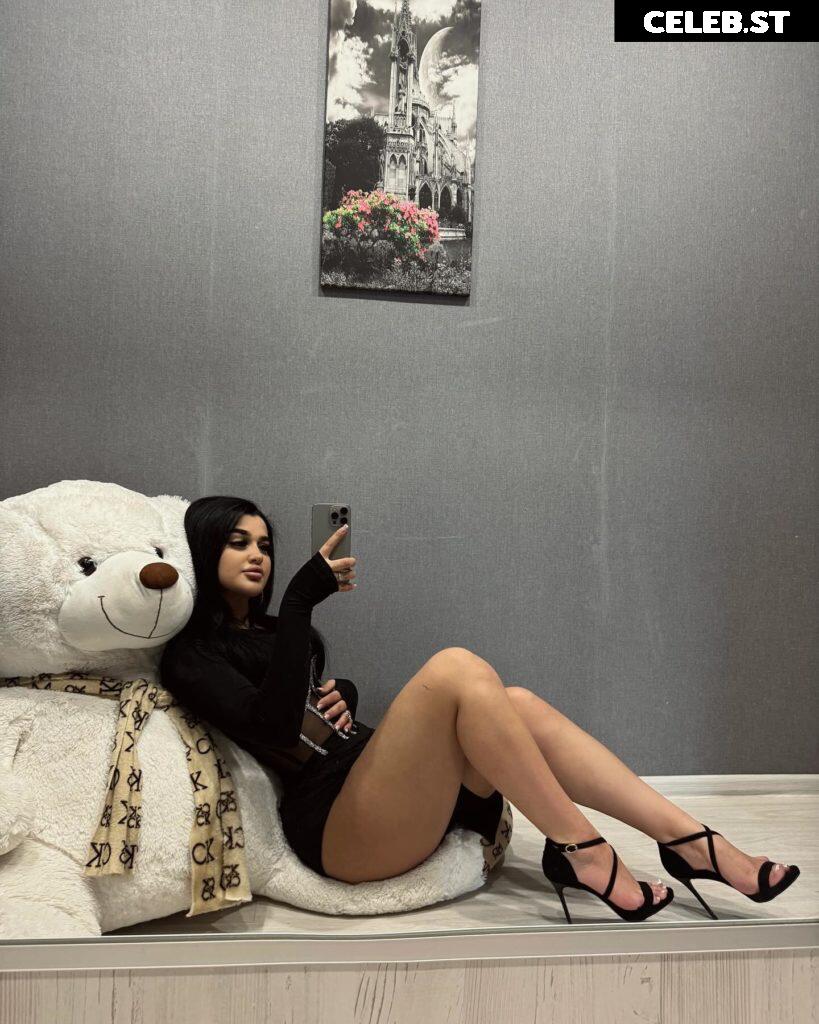 _.Lyuda._ / _.lyudka._1 / big mama Image 10749998