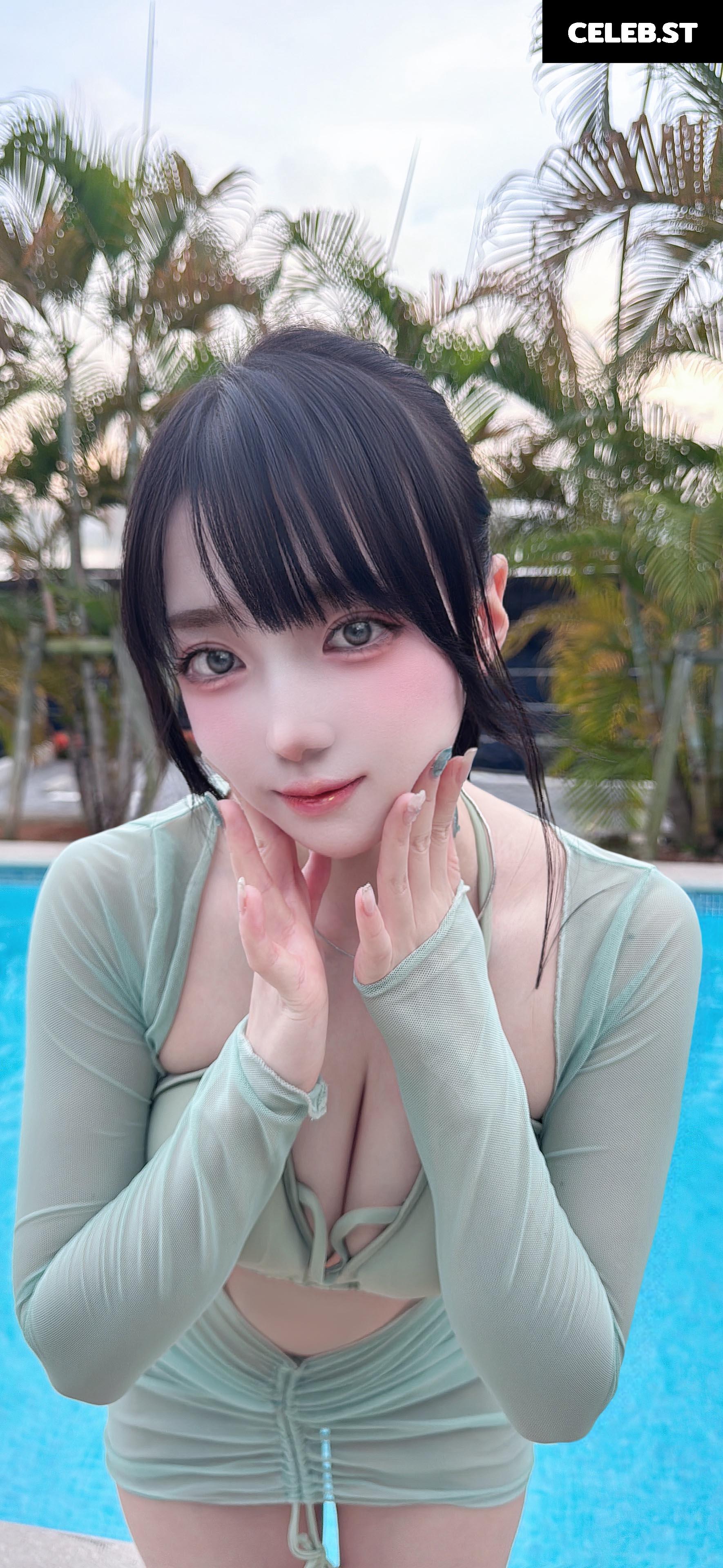 Puutin_cos Image 10714423