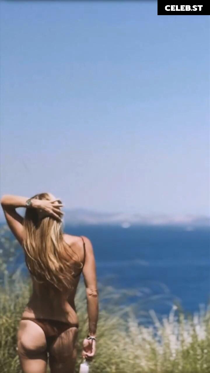 Adriane Galisteu Image 10711460