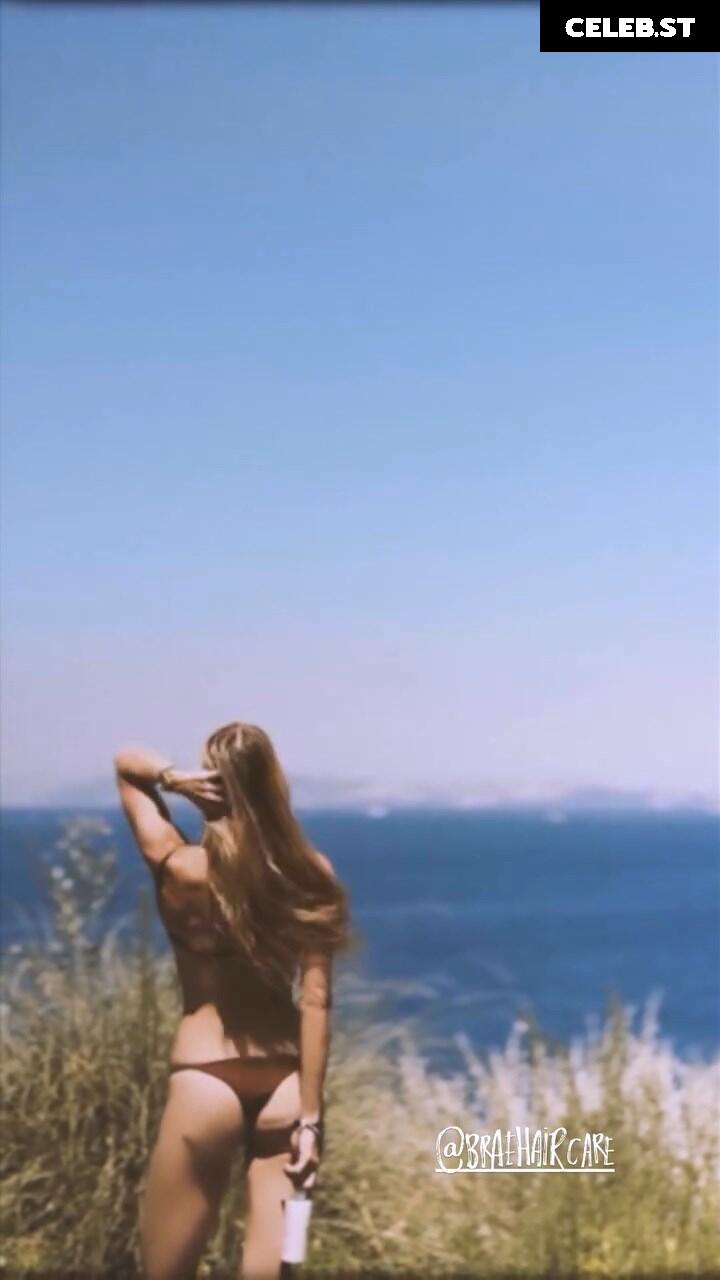 Adriane Galisteu Image 10711459